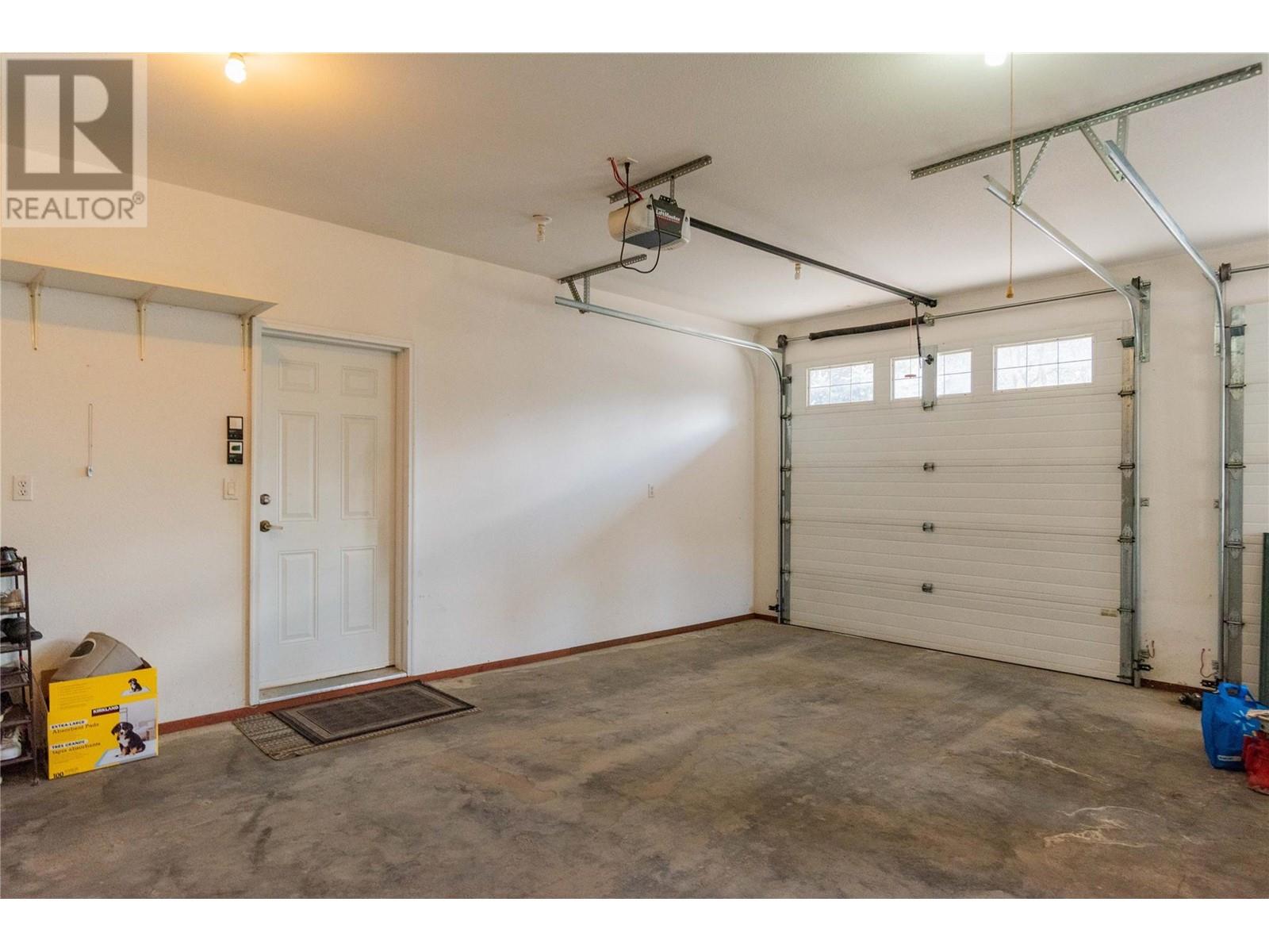 250 1st Avenue Property Photo 39