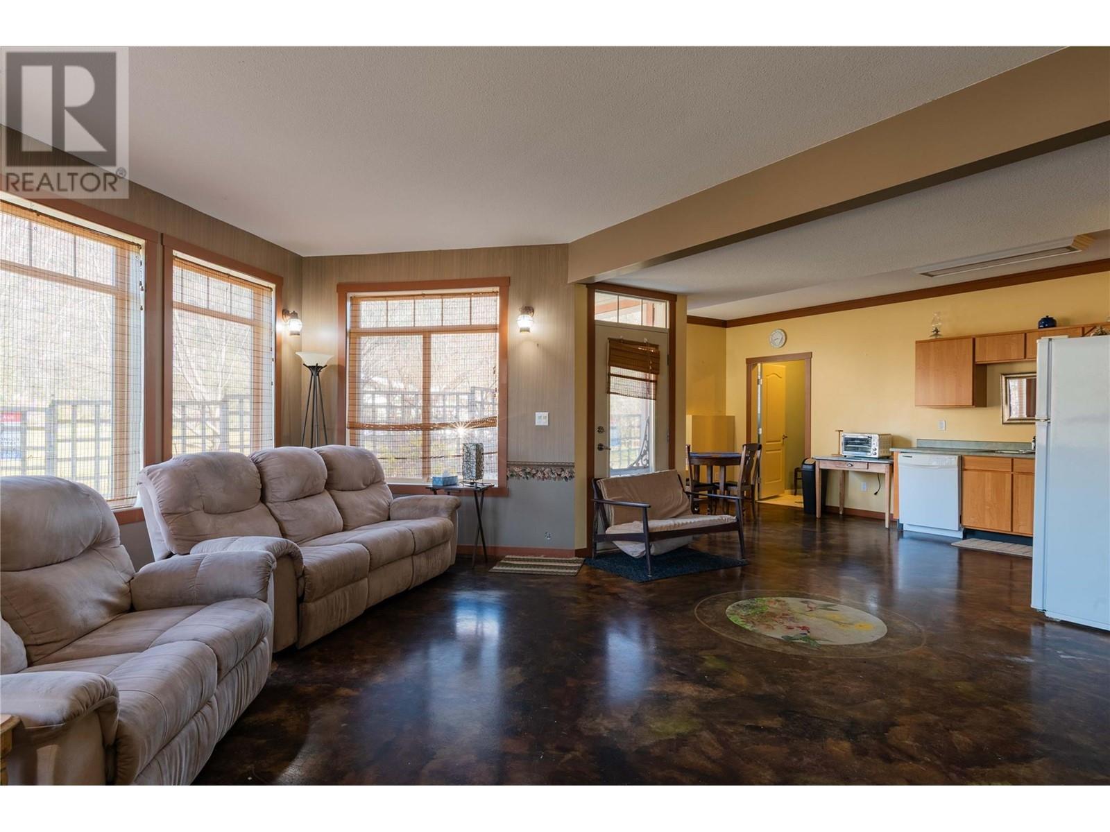 250 1st Avenue Property Photo 48