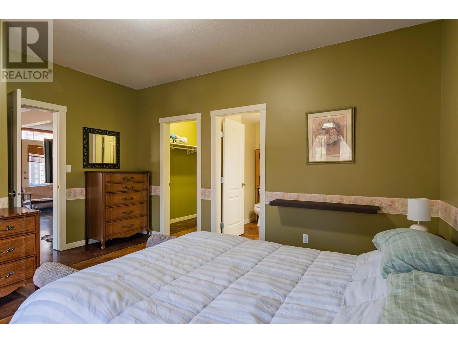 250 1st Avenue Property Photo 56