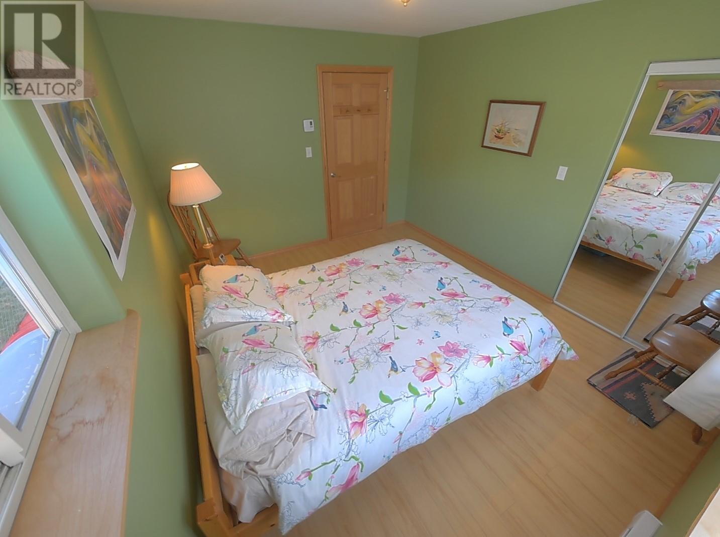 504 Centre Street Property Photo 9
