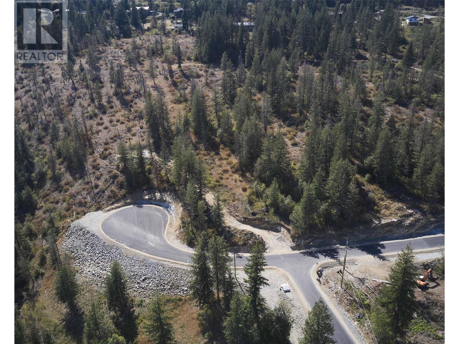 201 Crooked Pine Road Property Photo 14
