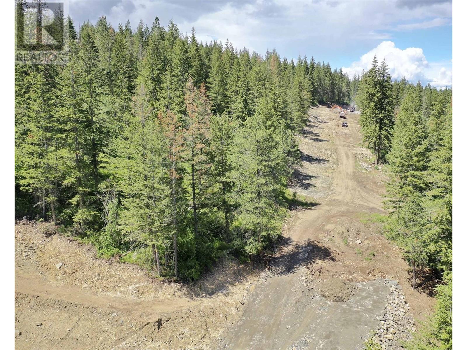 201 Crooked Pine Road Property Photo 36
