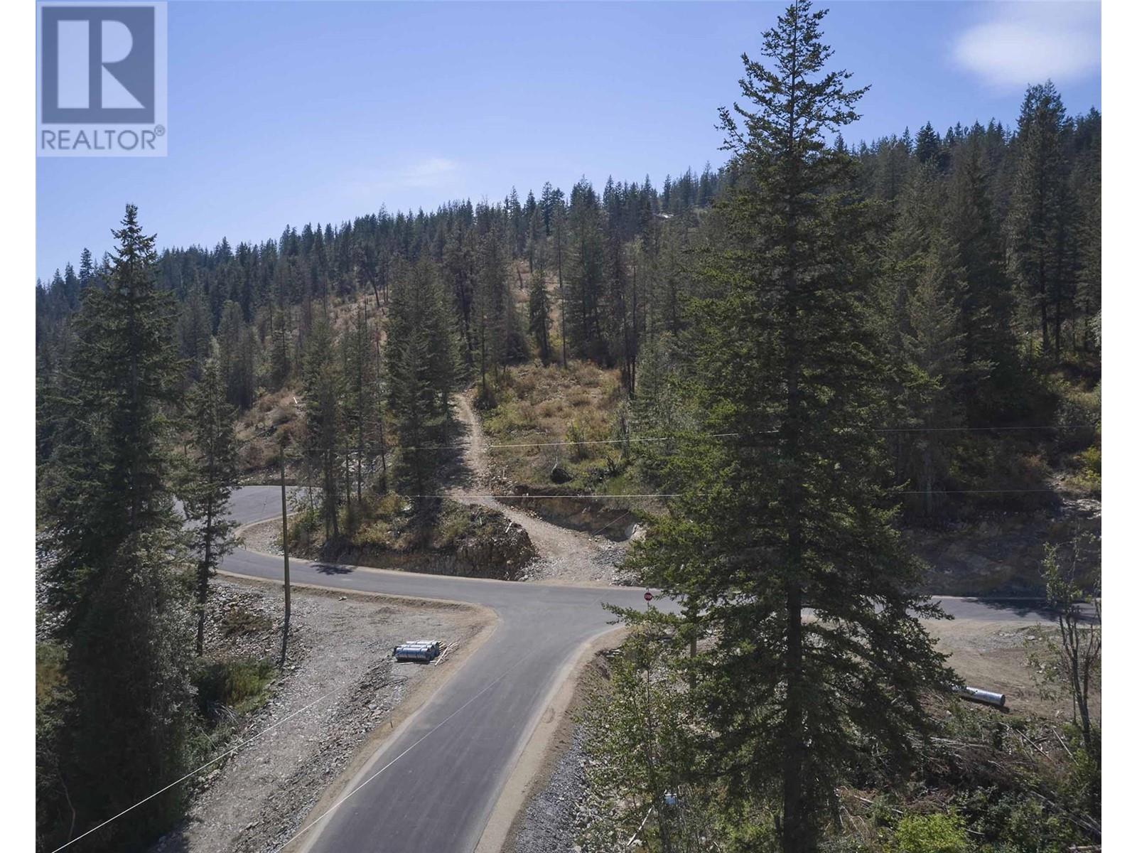 207 Crooked Pine Road Property Photo 10