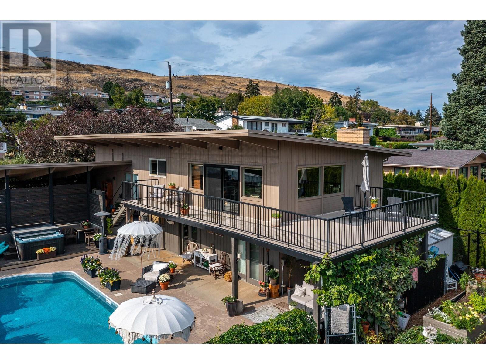 8600 Fitzmaurice Drive Property Photo