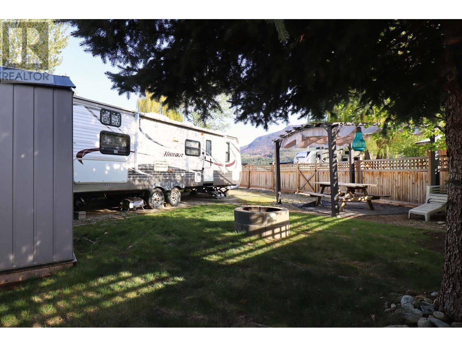 69 Cottonwood Drive Property Photo 1
