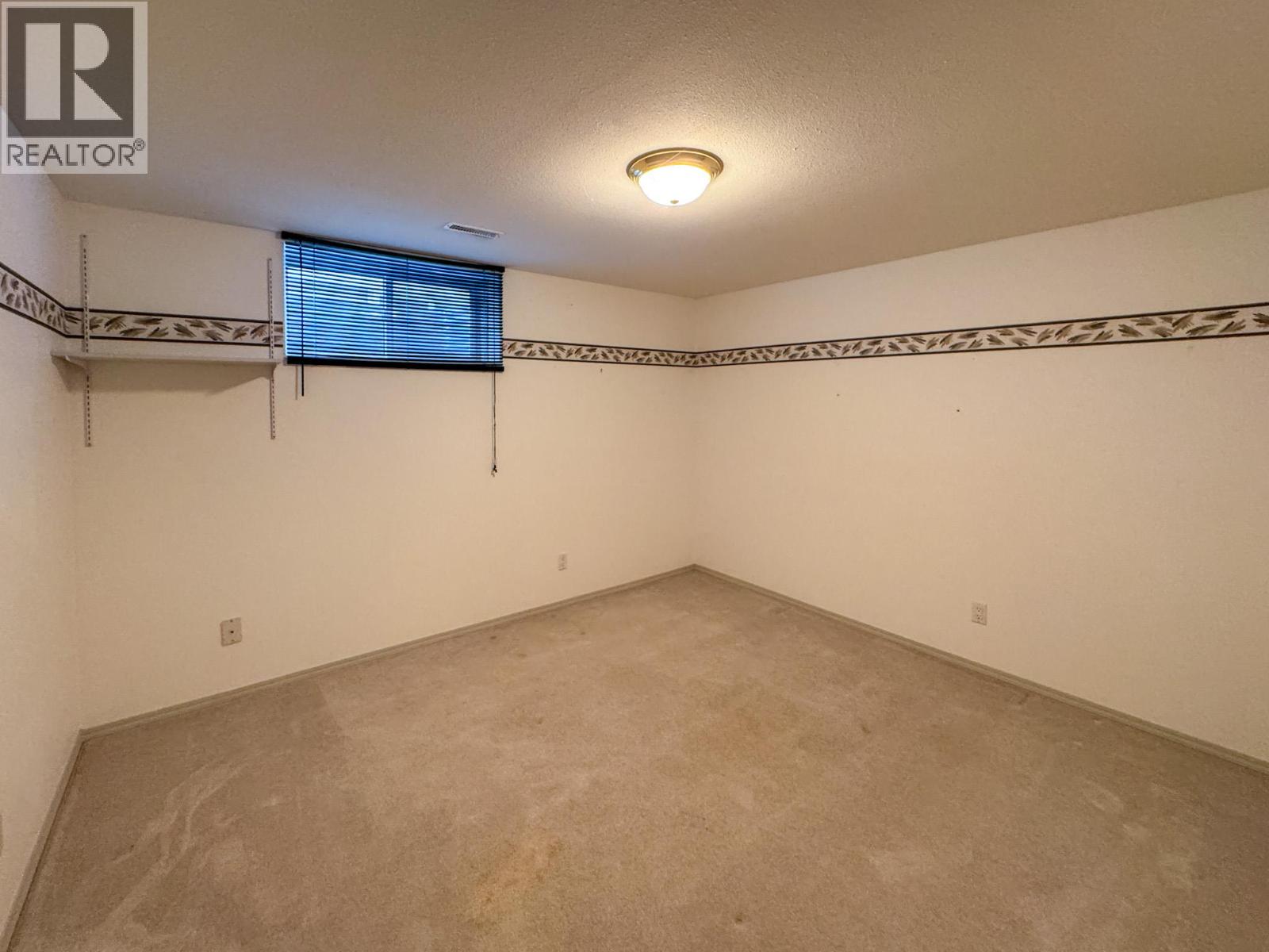 2 Royal Ann Court Unit# 4 Property Photo 18