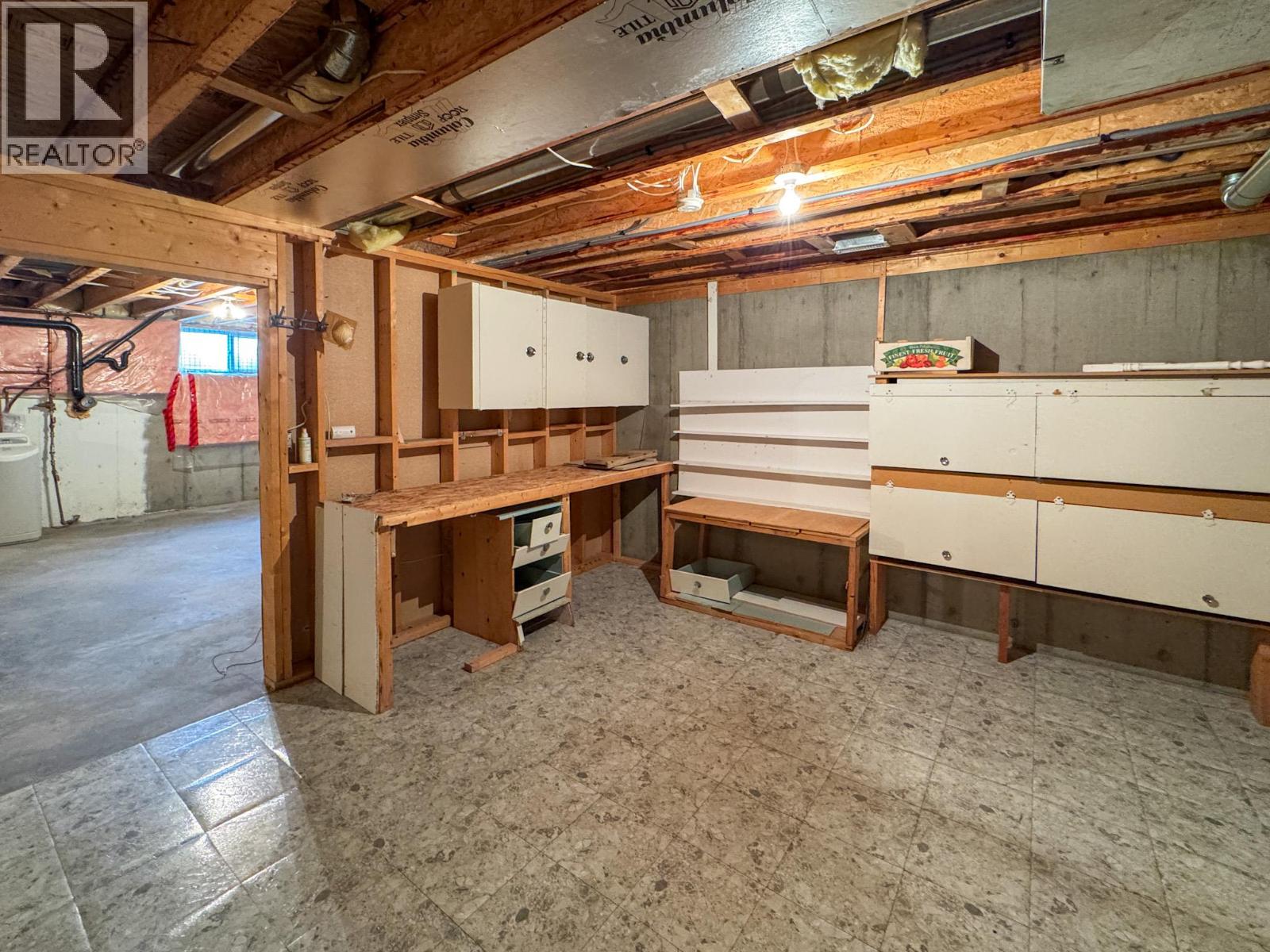 2 Royal Ann Court Unit# 4 Property Photo 19