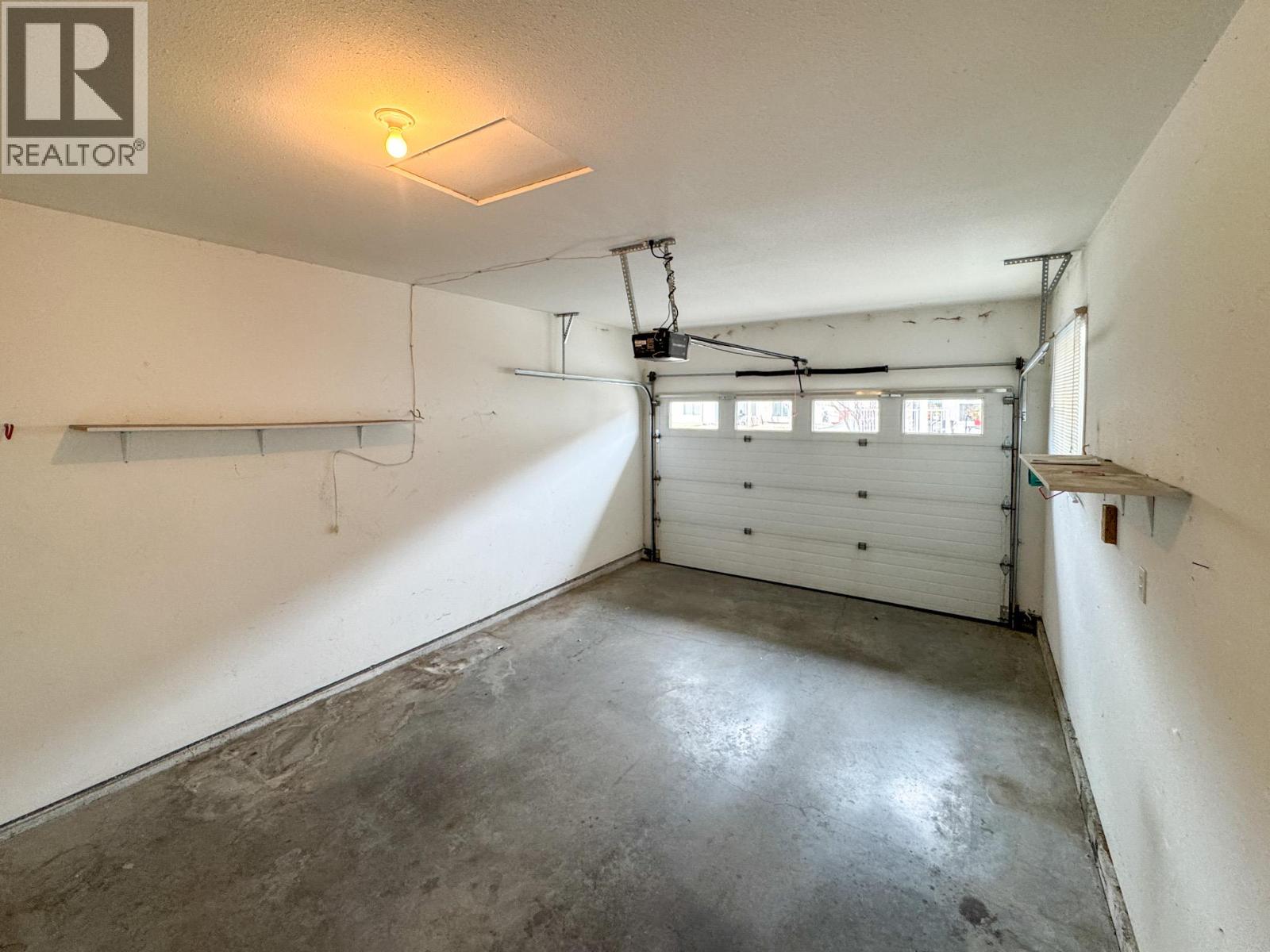2 Royal Ann Court Unit# 4 Property Photo 22