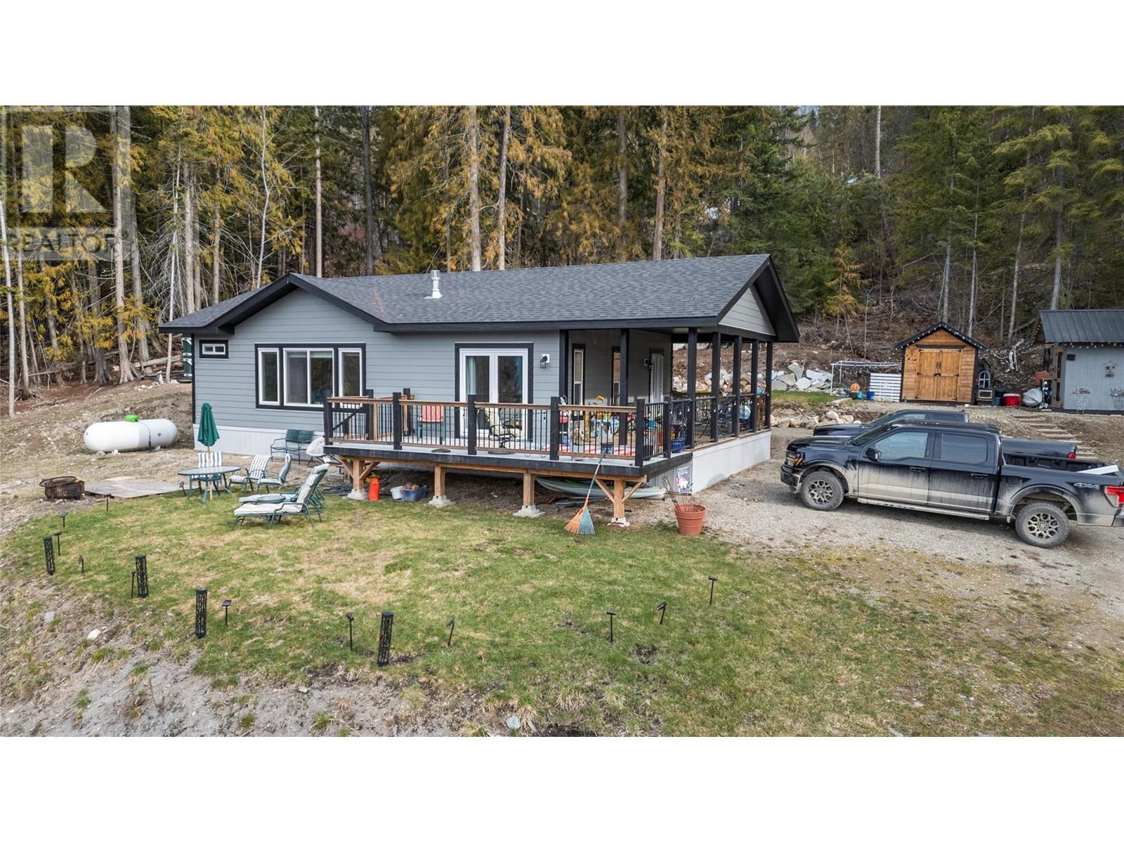 7551 Klondike Trail Property Photo