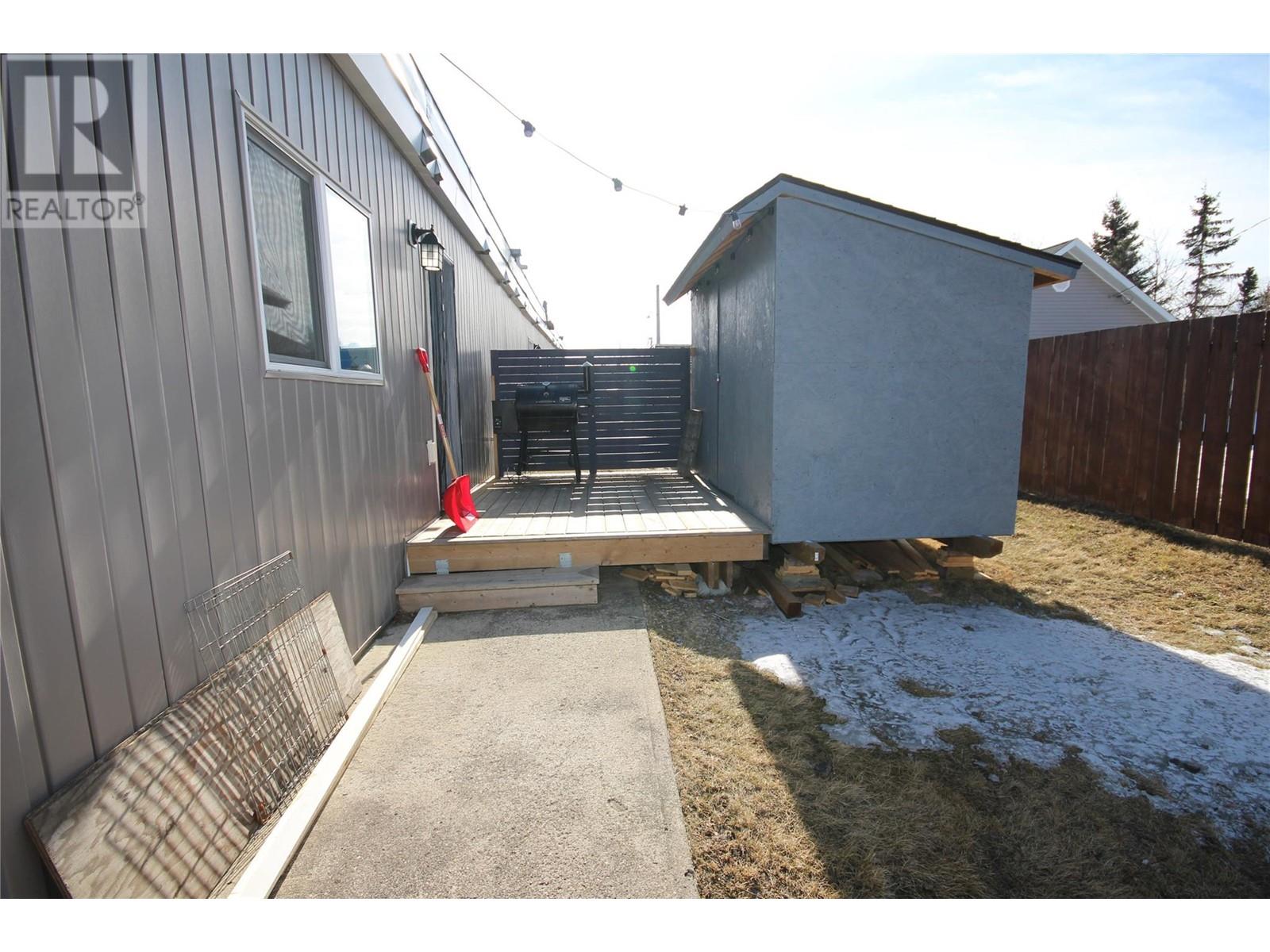 1310 108 Avenue Property Photo 8