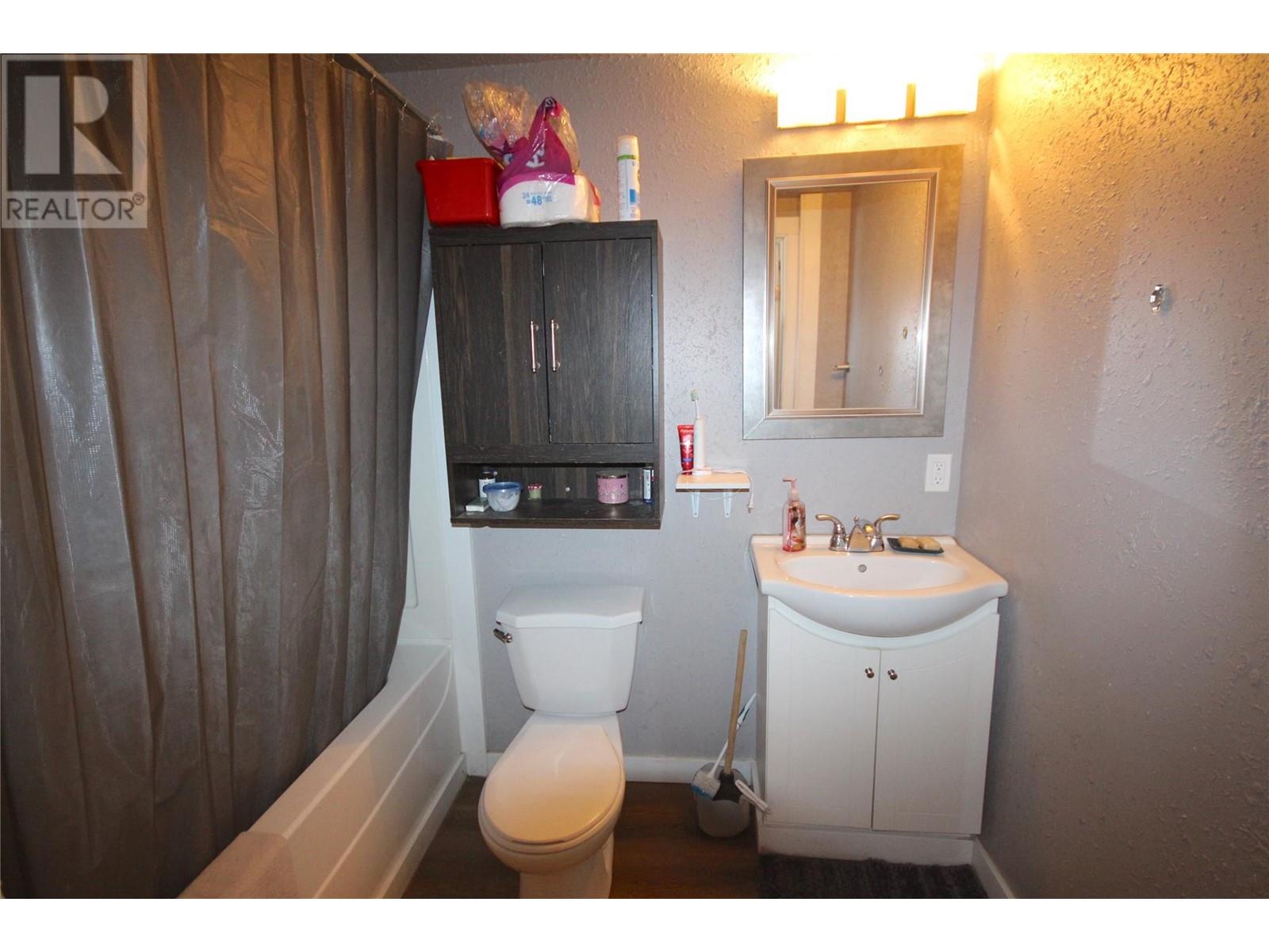 1310 108 Avenue Property Photo 13
