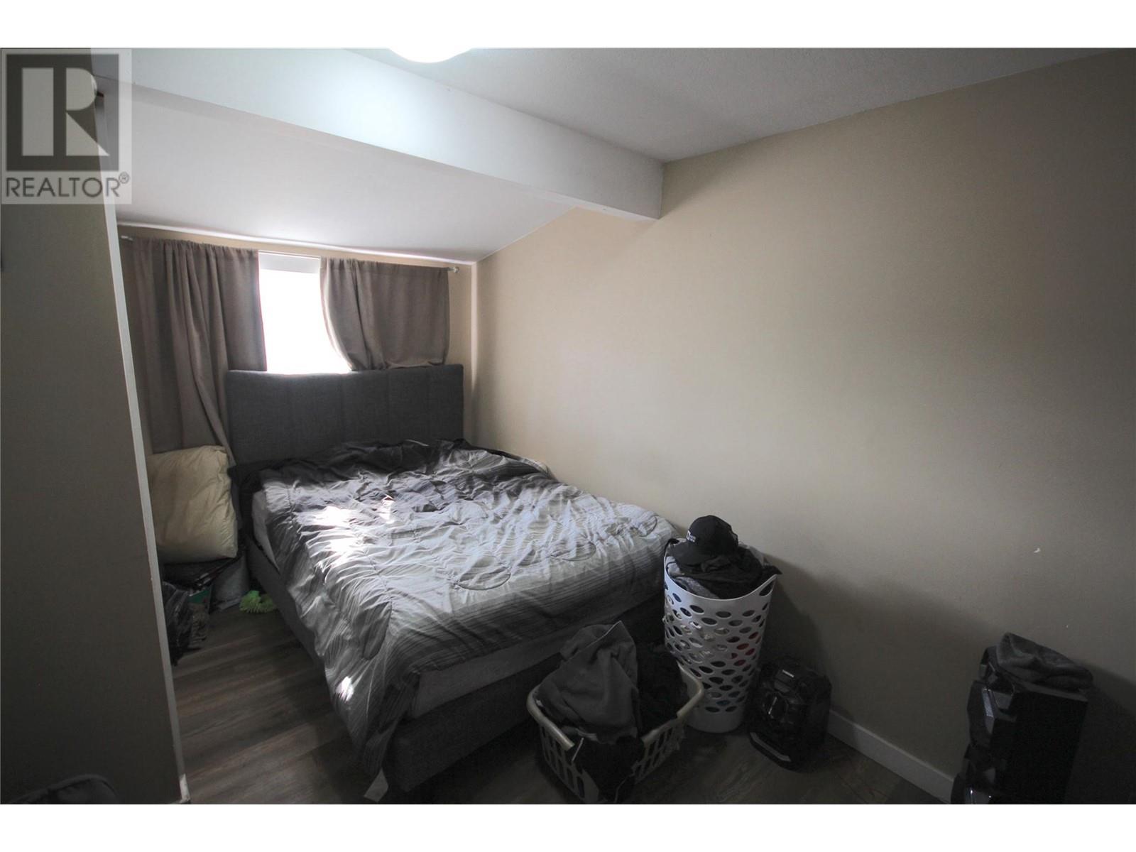 1310 108 Avenue Property Photo 14