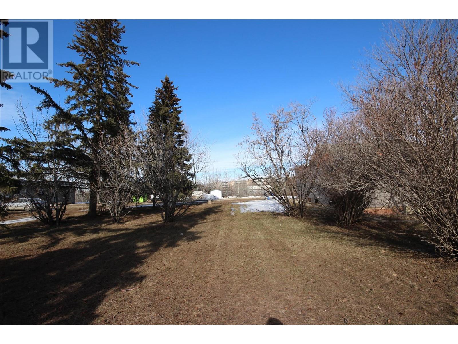 1310 108 Avenue Property Photo 19