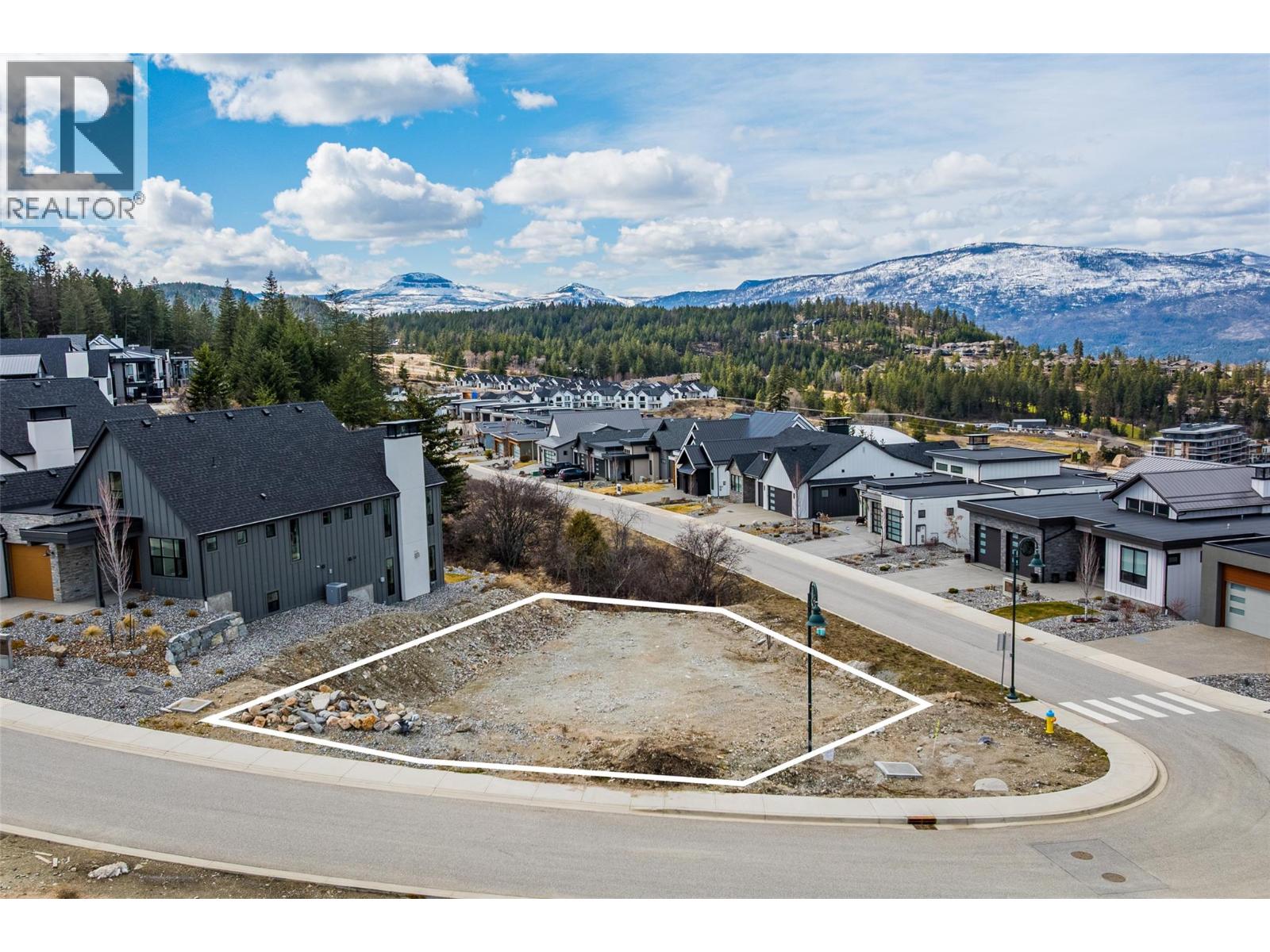 201 Diamond Way Property Photo 1
