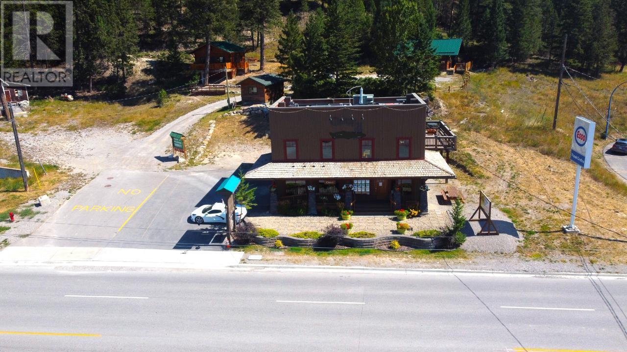 4930 93 Highway Property Photo 1