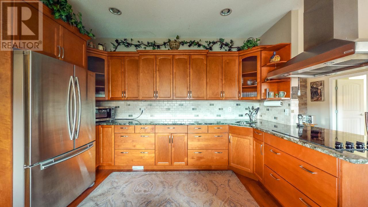 7231 Island Road Property Photo 20
