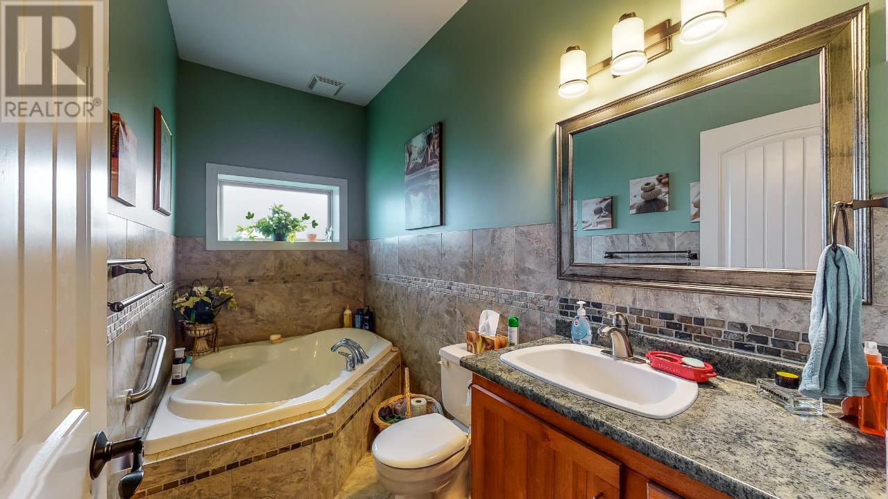 7231 Island Road Property Photo 30