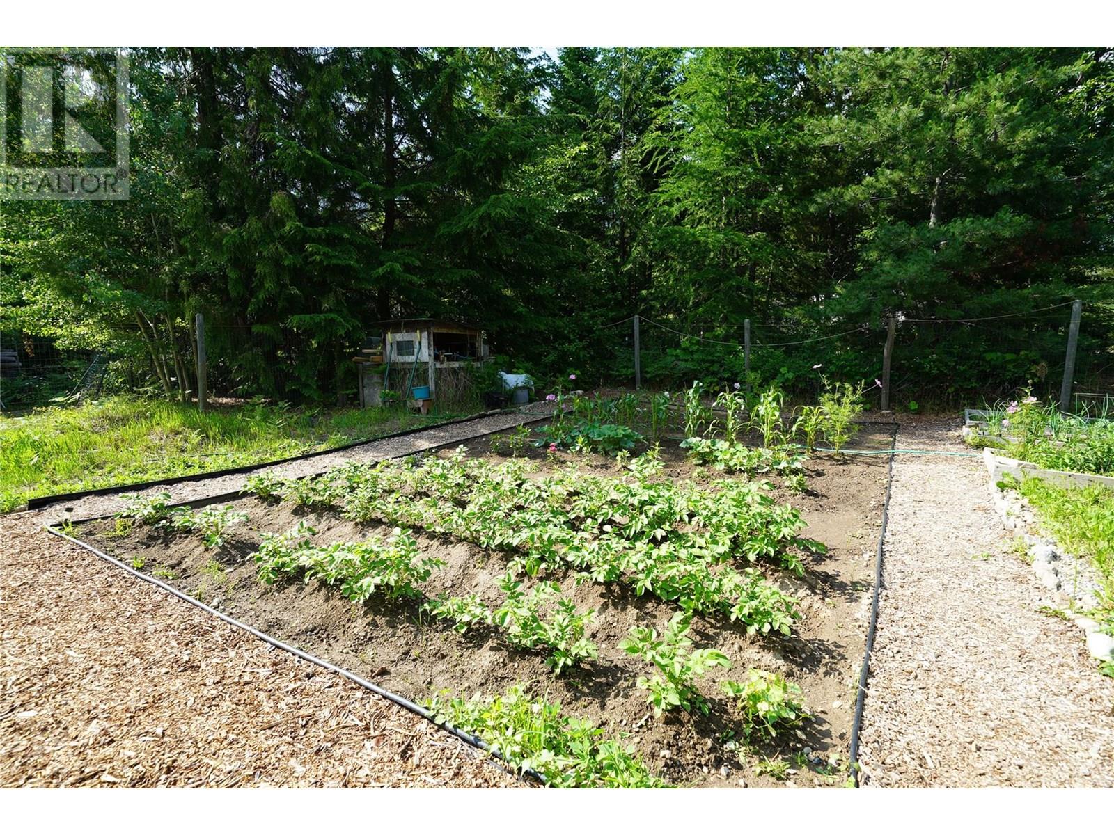 700 Heyland Road Property Photo 63