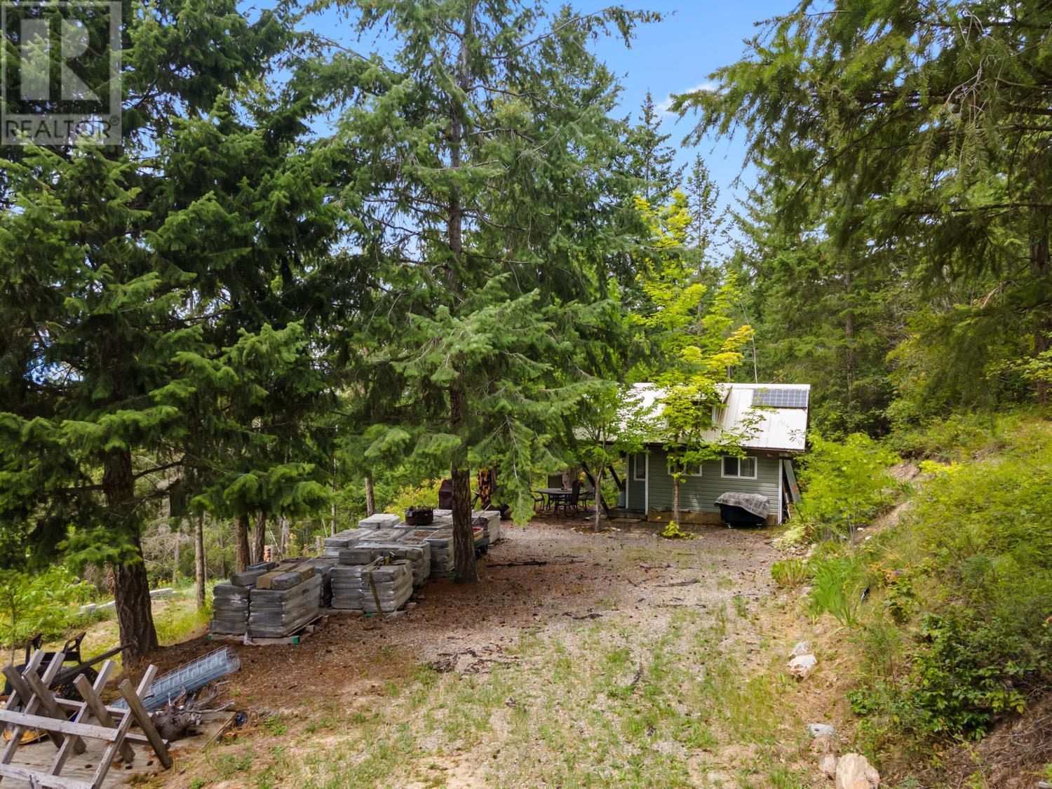 3596 Phillips Road Property Photo 3