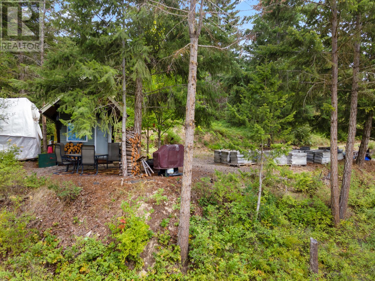 3596 Phillips Road Property Photo 4