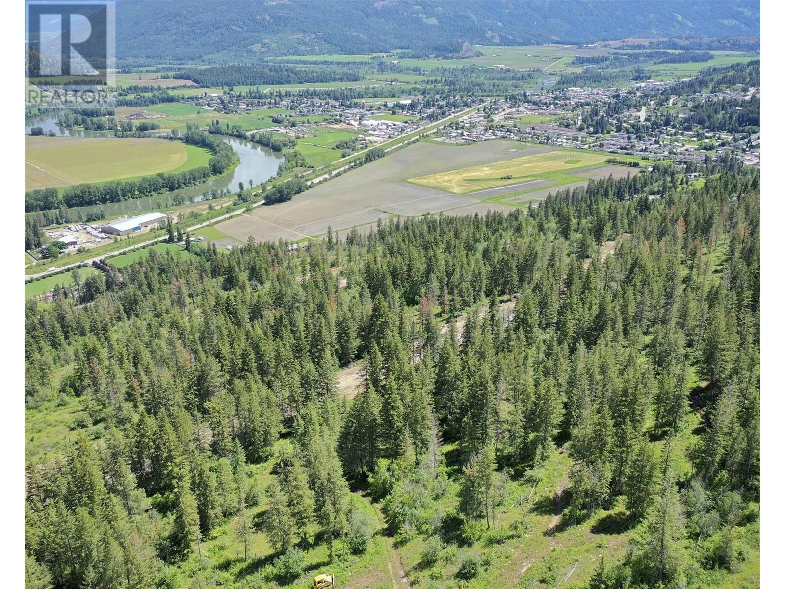 357 Oxbow Place Property Photo 8