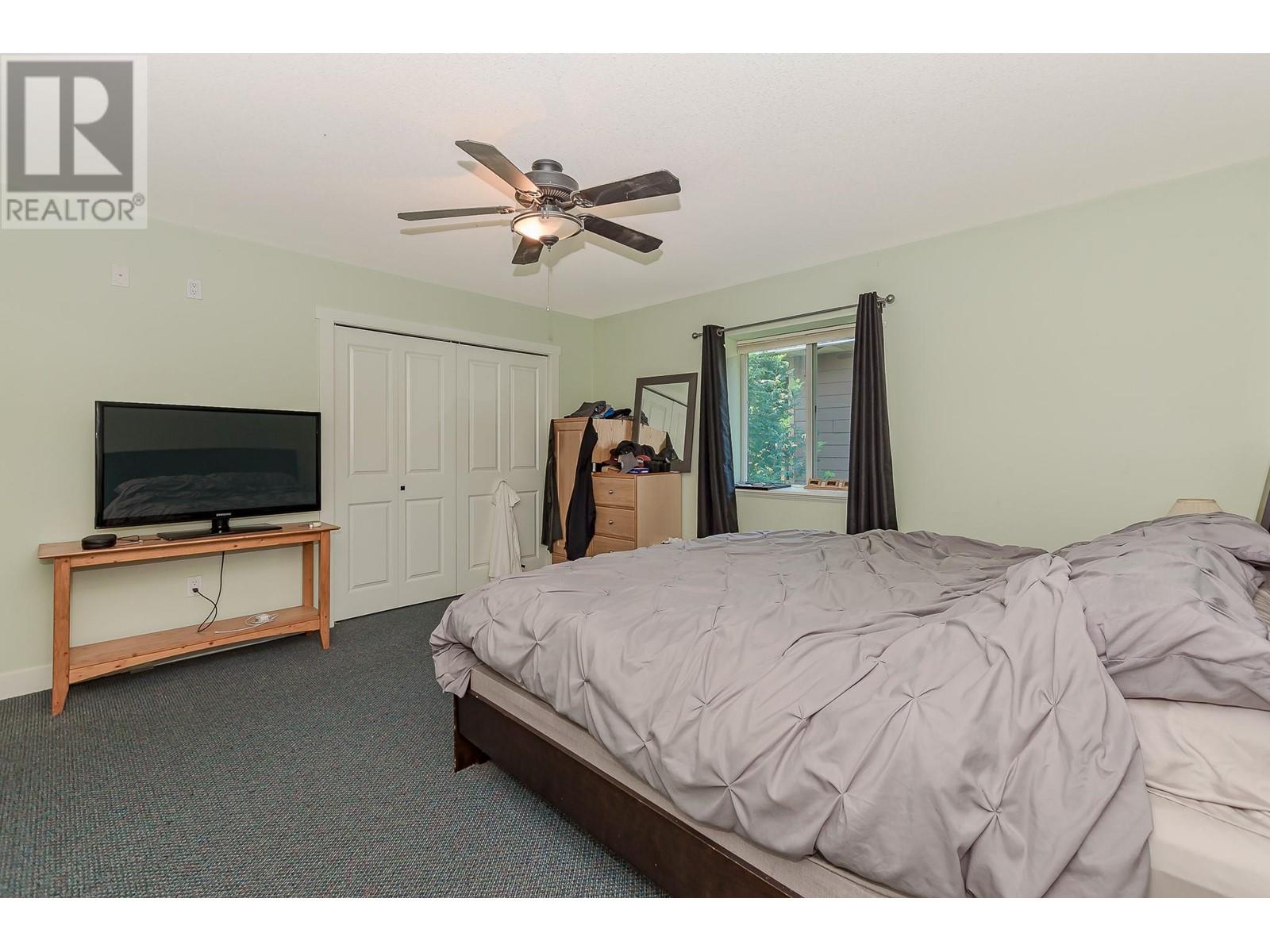 725 Trans Canada Frontage Road Property Photo 62