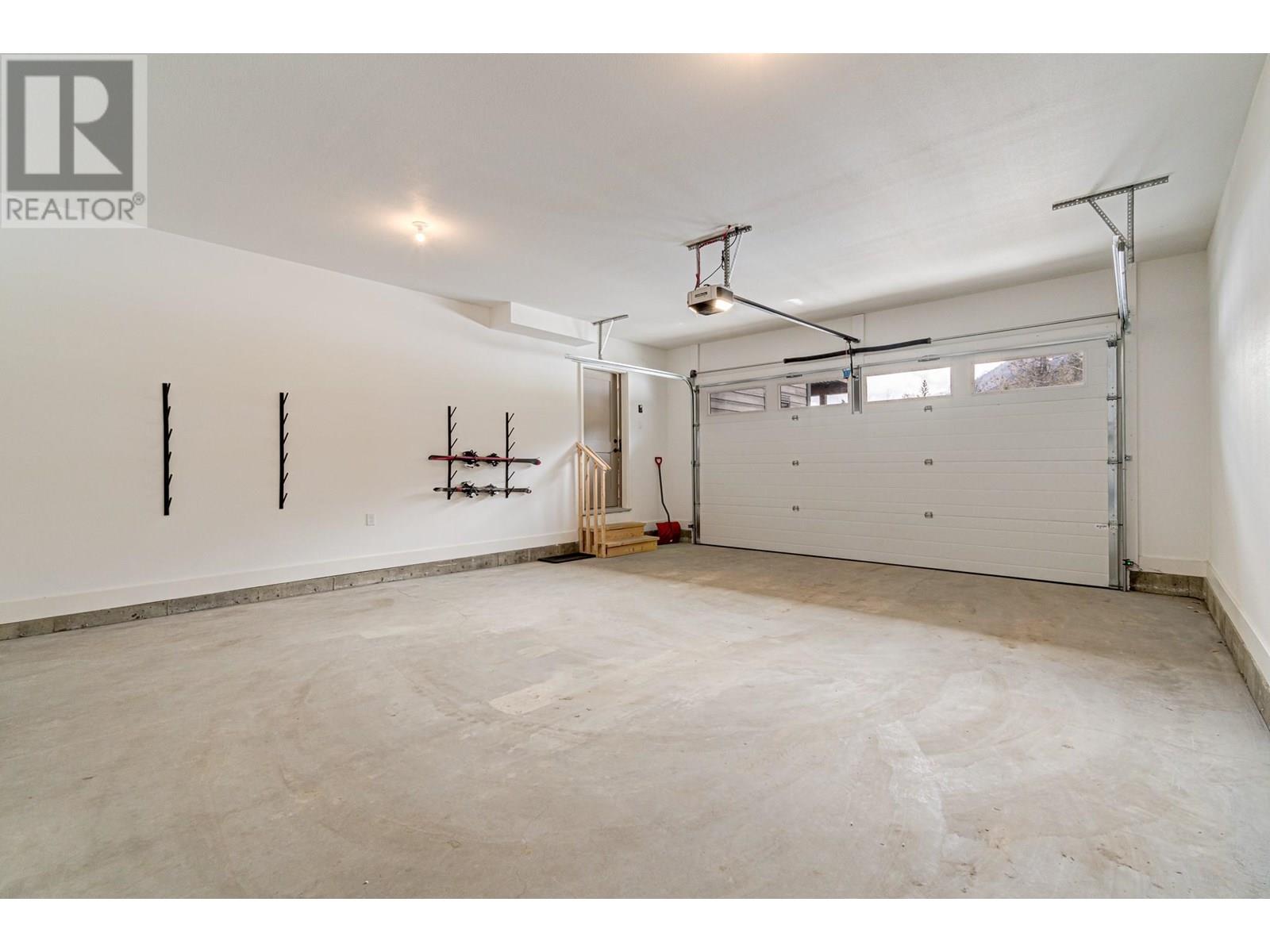 5545 Currie Bowl Way Property Photo 44