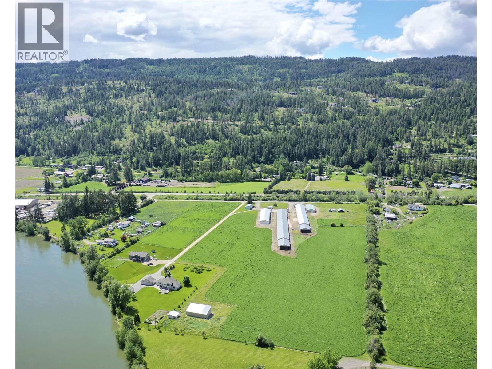 321 Oxbow Place Property Photo 11