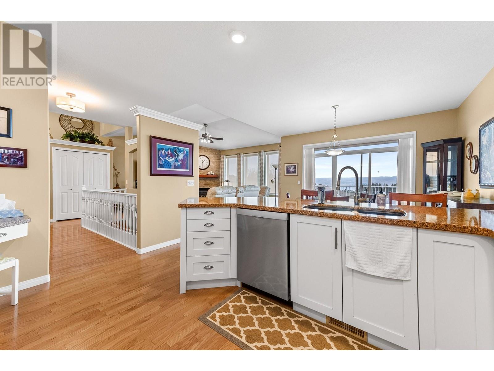 2551 Saddleridge Drive Property Photo 10