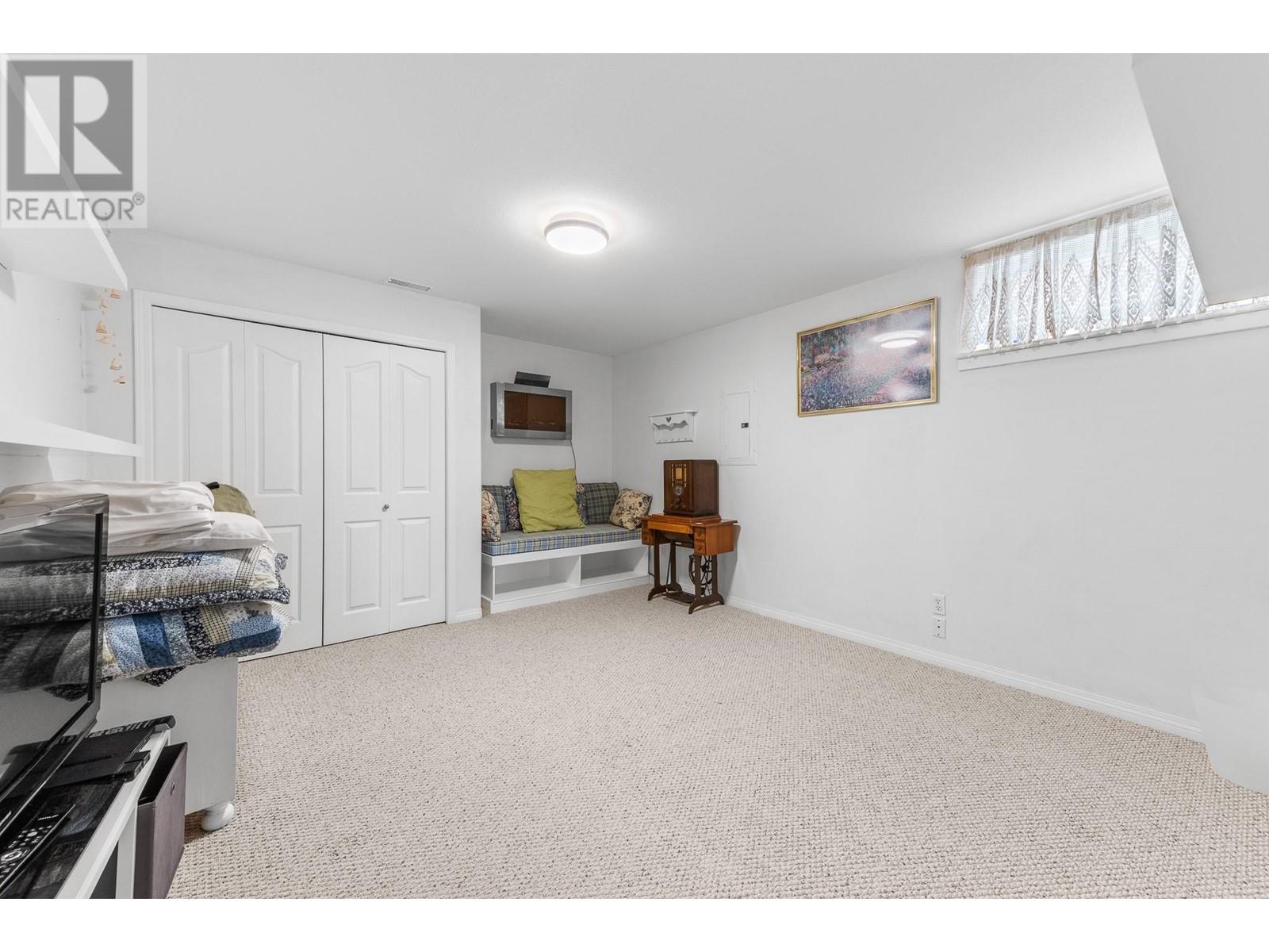 2551 Saddleridge Drive Property Photo 27