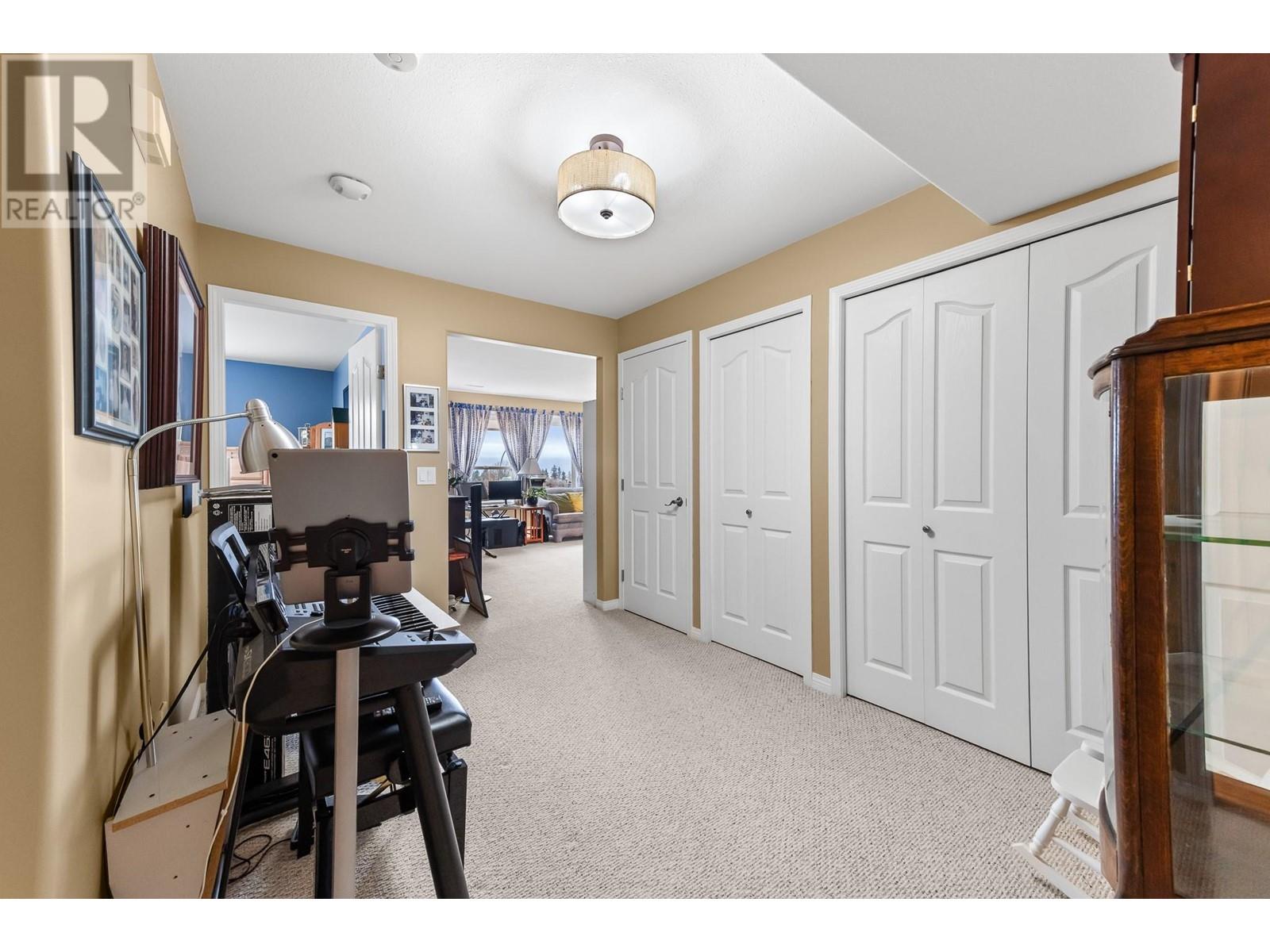 2551 Saddleridge Drive Property Photo 28