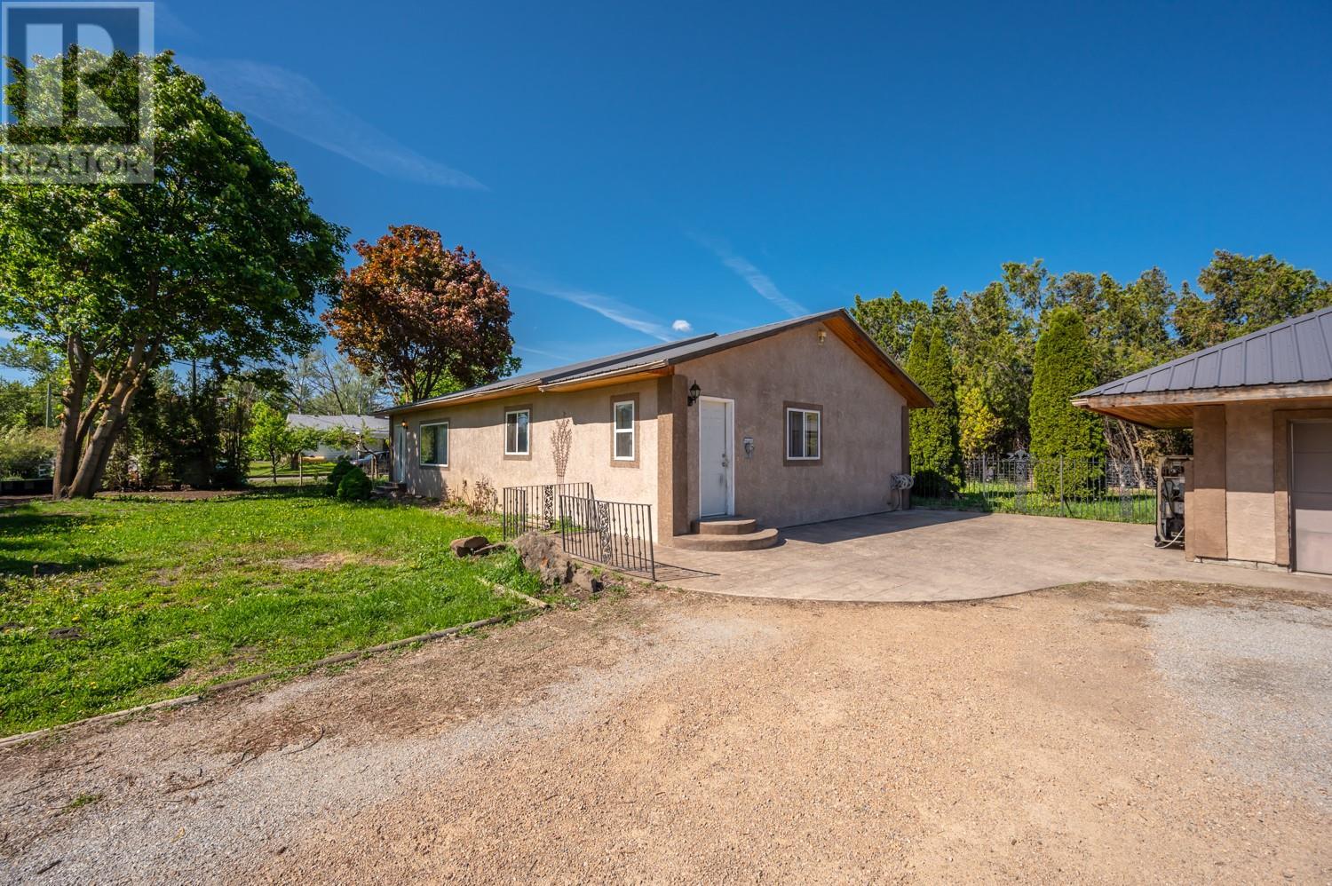 7952 97 Highway Property Photo 16