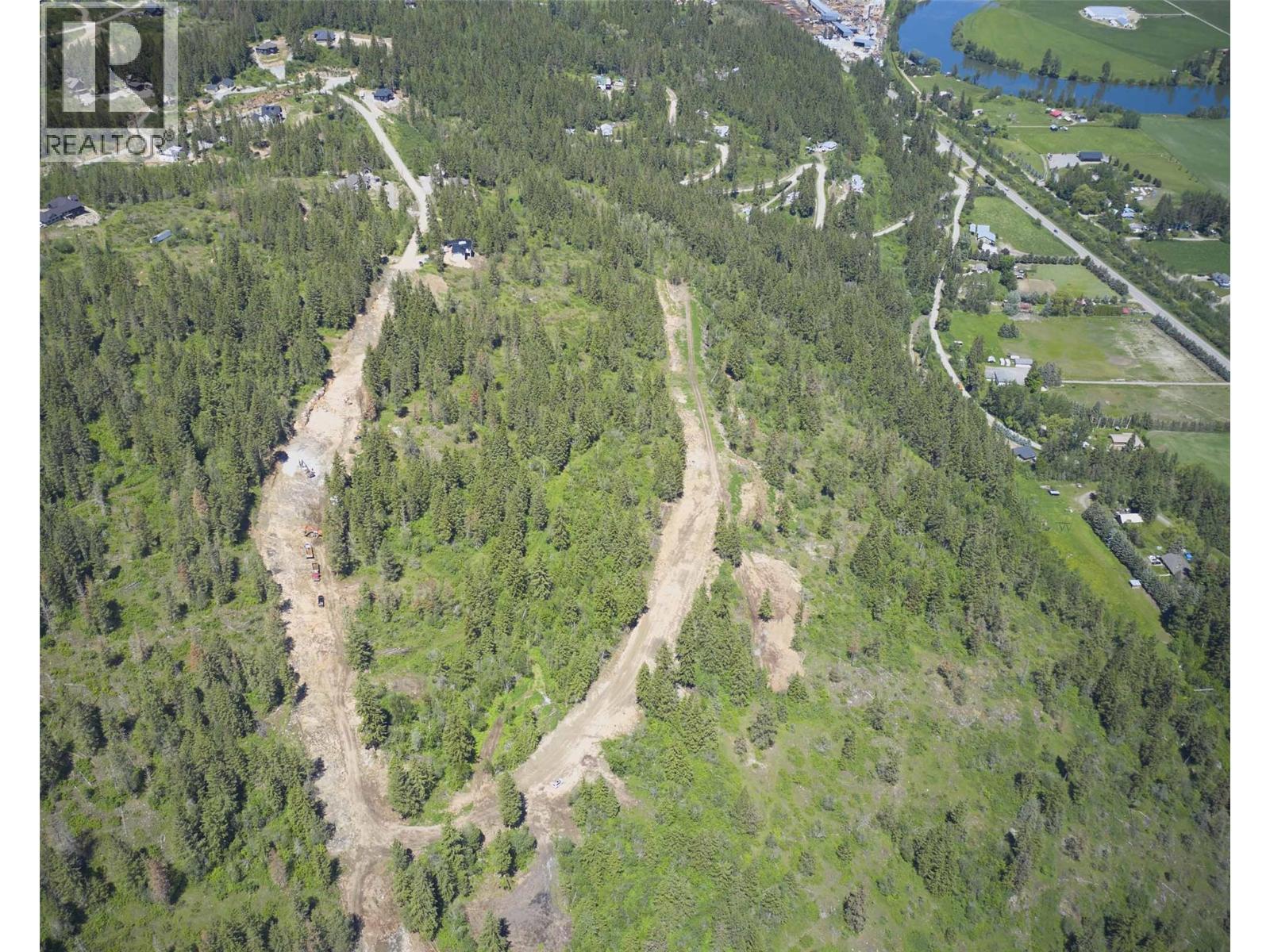 236 Crooked Pine Road Property Photo 14