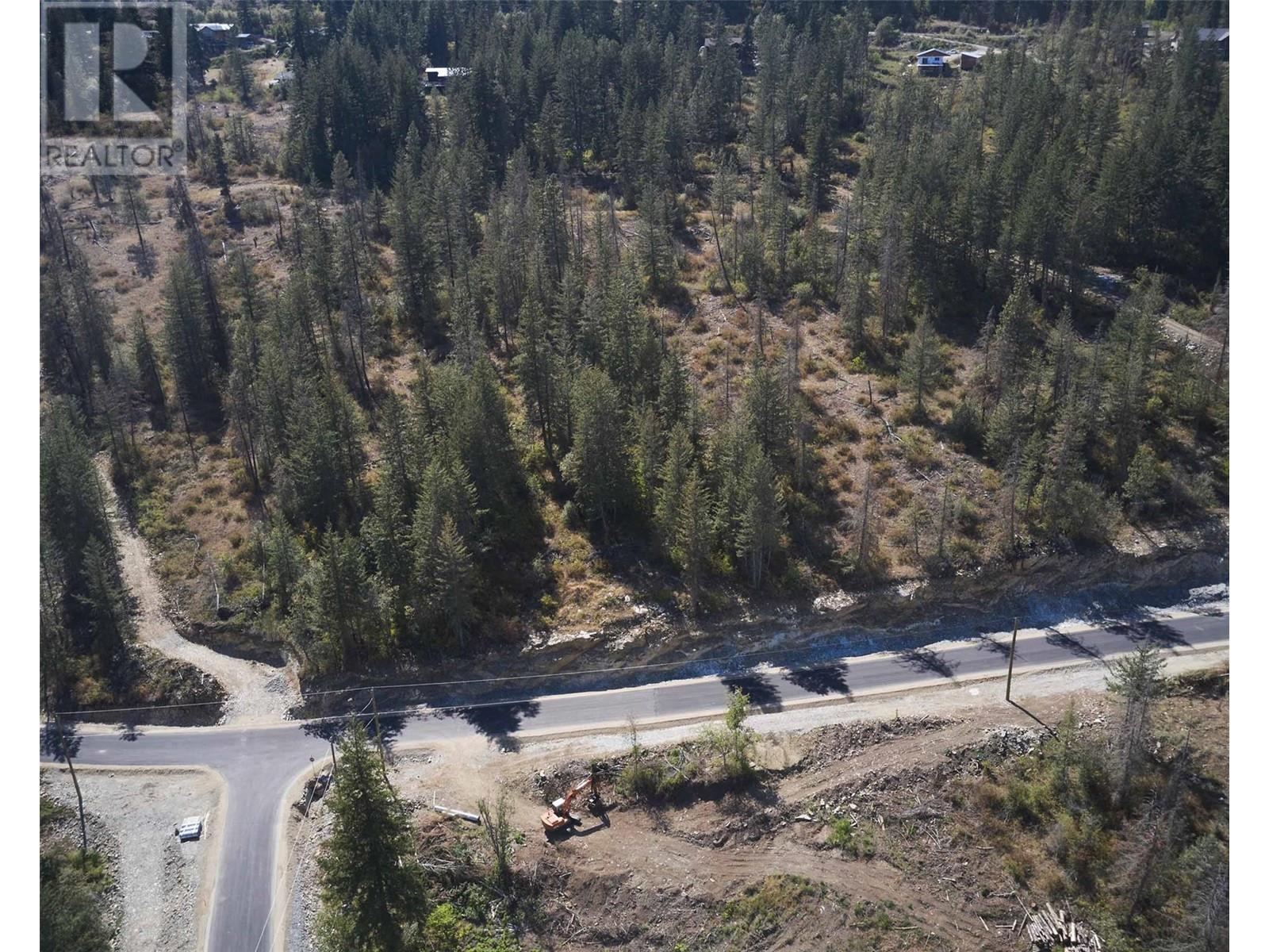 243 Crooked Pine Road Property Photo 8