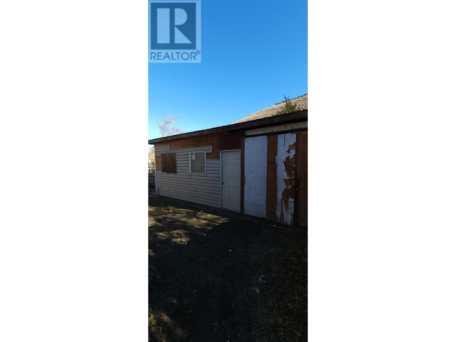 110 Barnes Street Property Photo 14