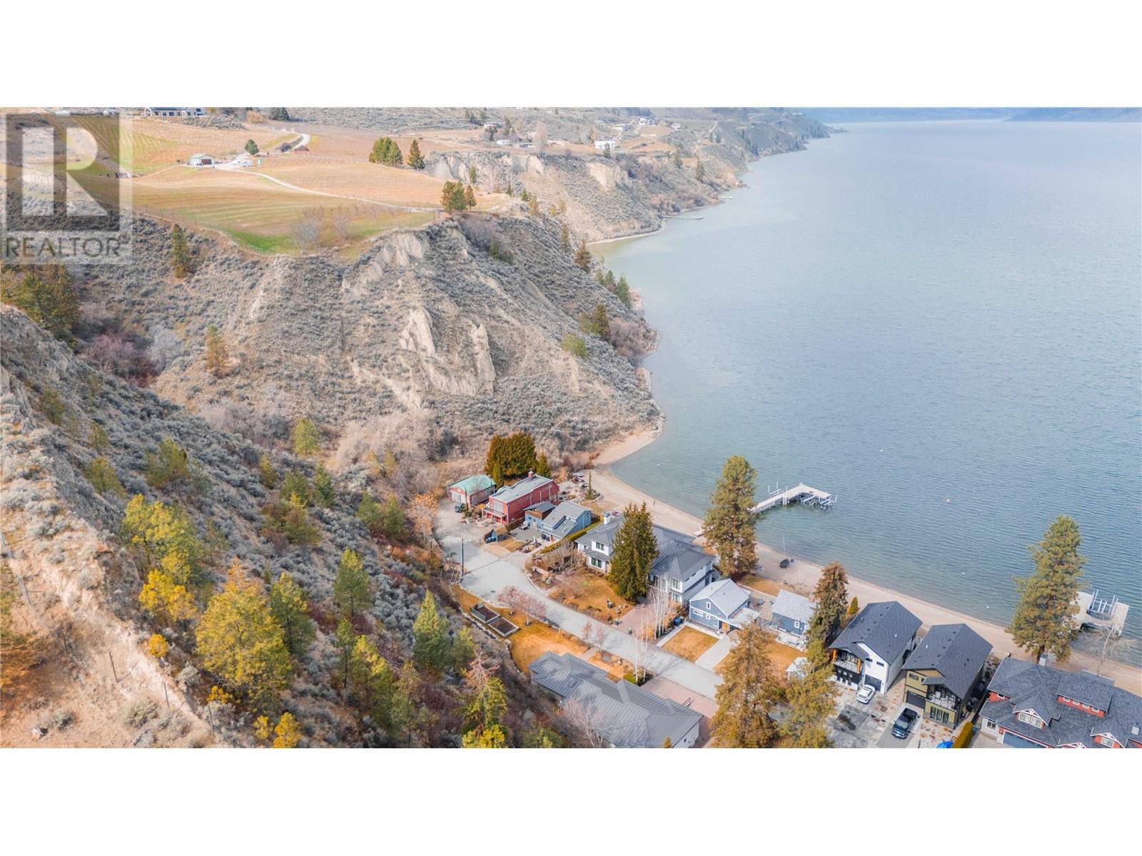 19279 Lakeshore Drive N Property Photo 37