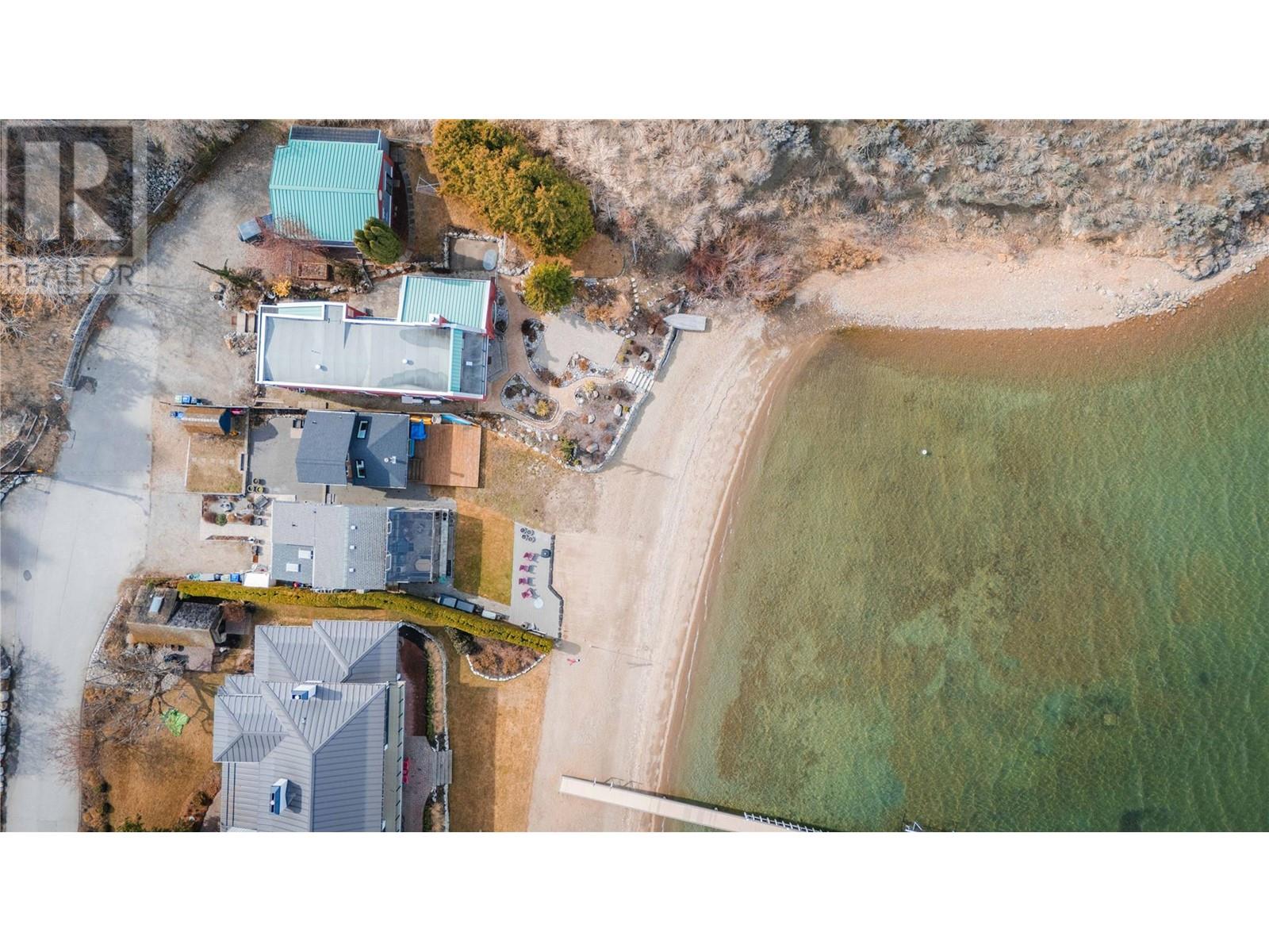 19279 Lakeshore Drive N Property Photo 48