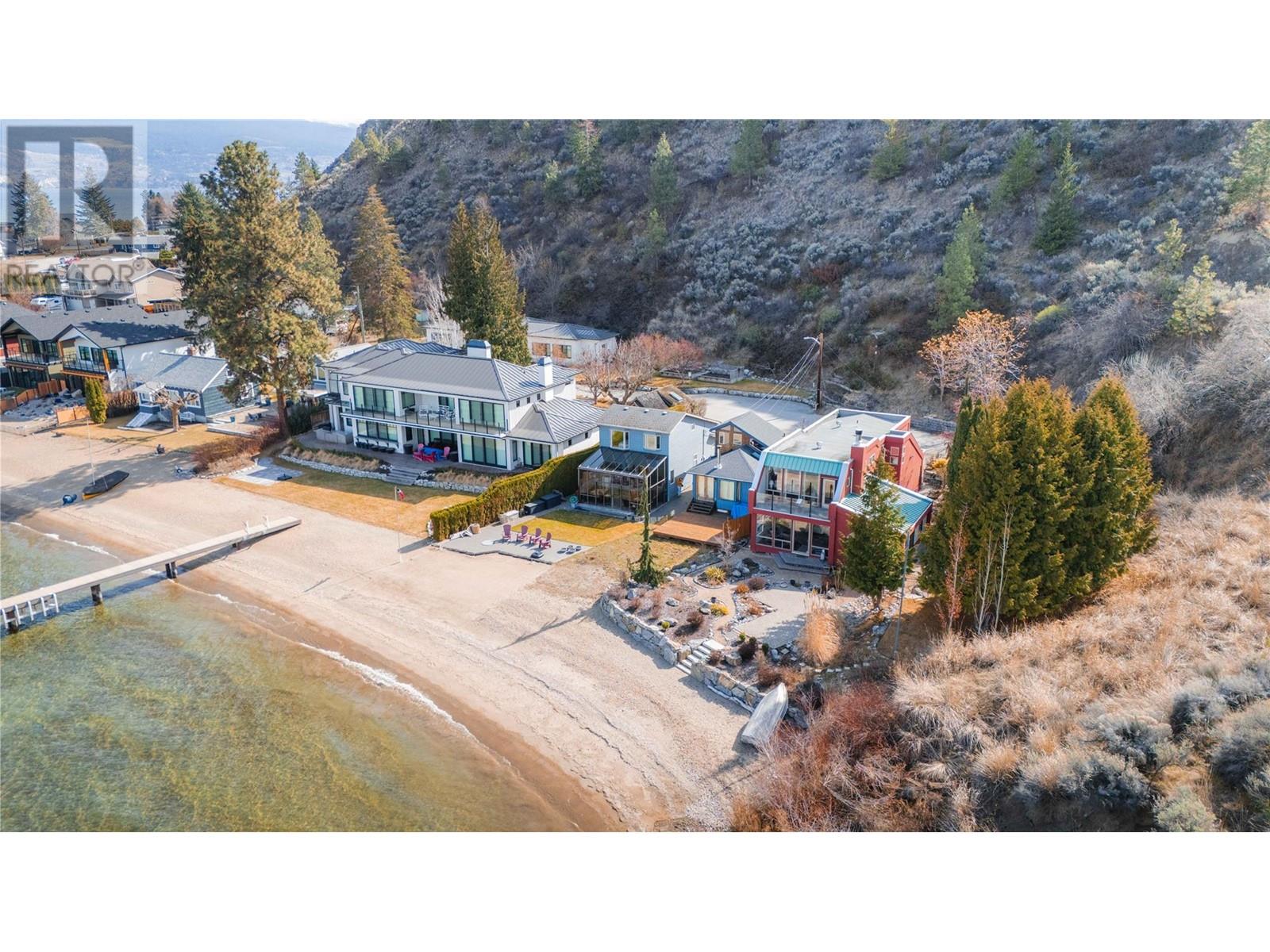 19279 Lakeshore Drive N Property Photo 49