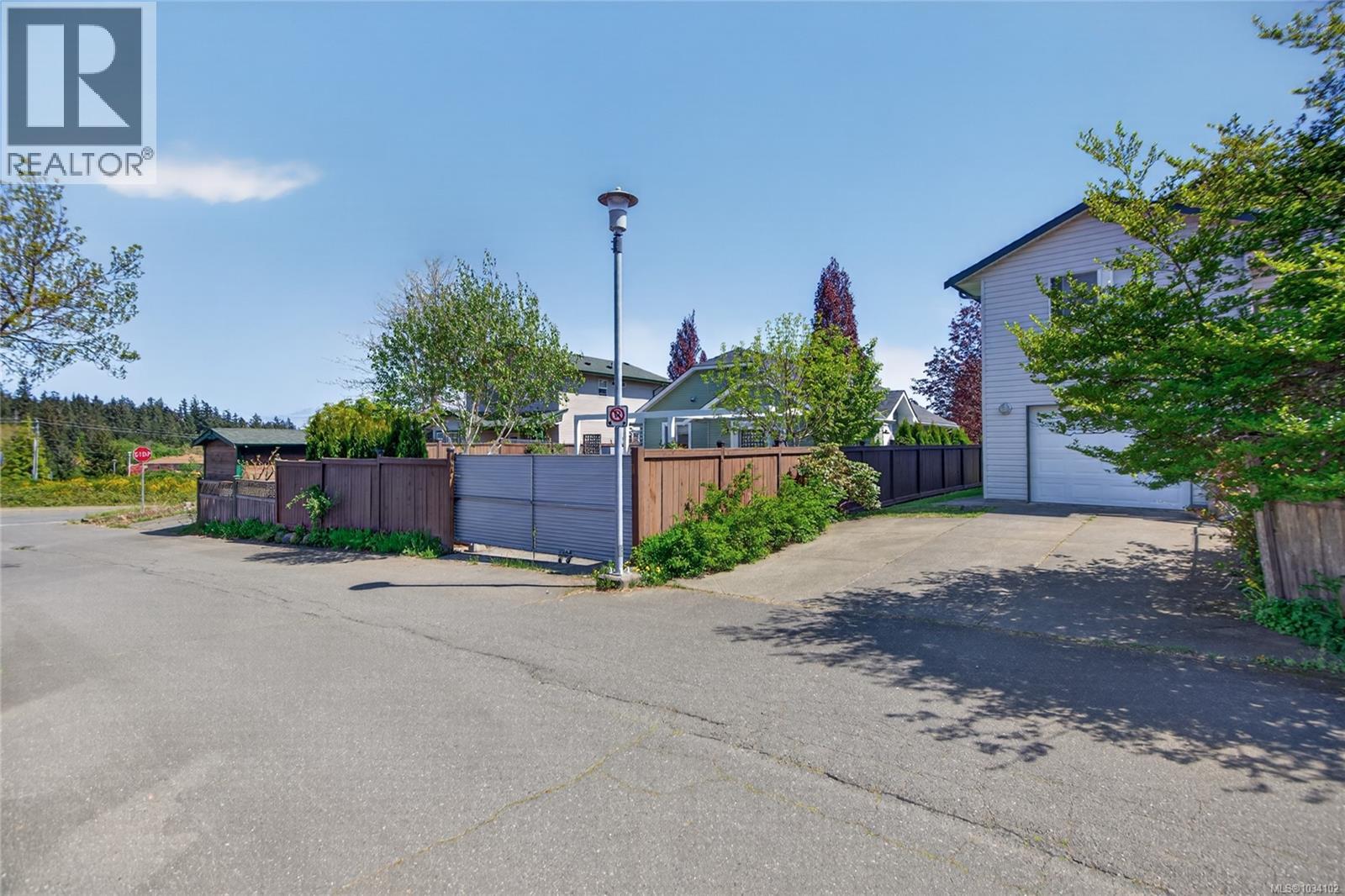 1270 Noel Ave Property Photo 43