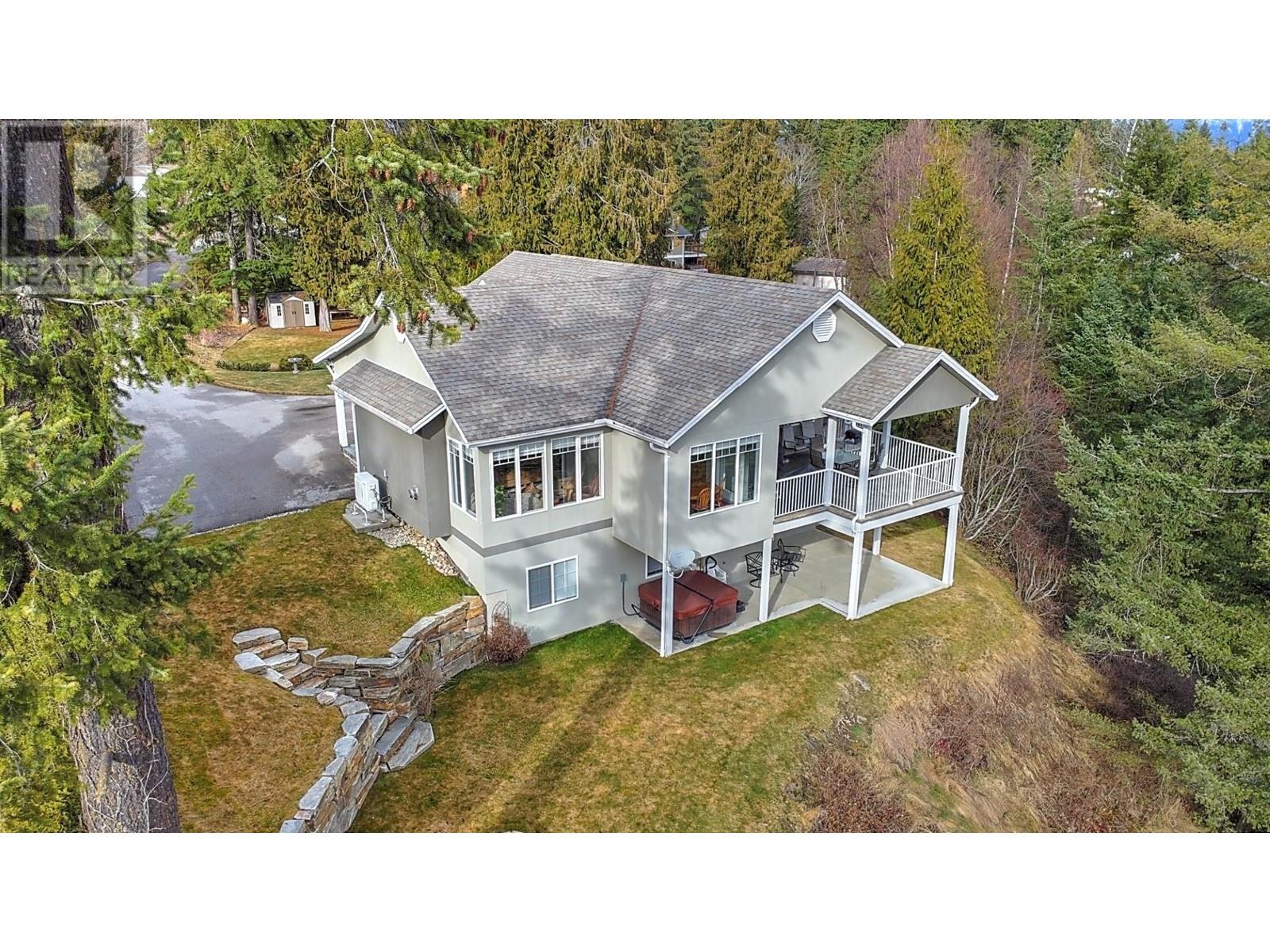 408 Balfour Heights Road Property Photo 1