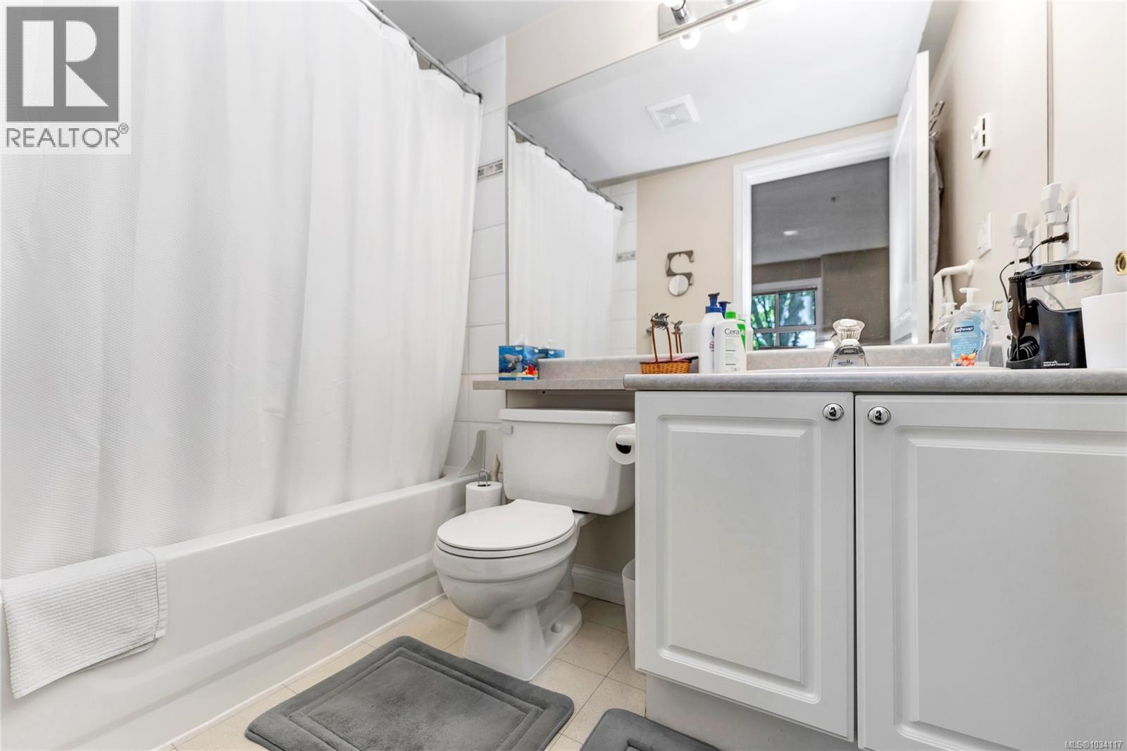 104 1580 Christmas Ave Property Photo 12