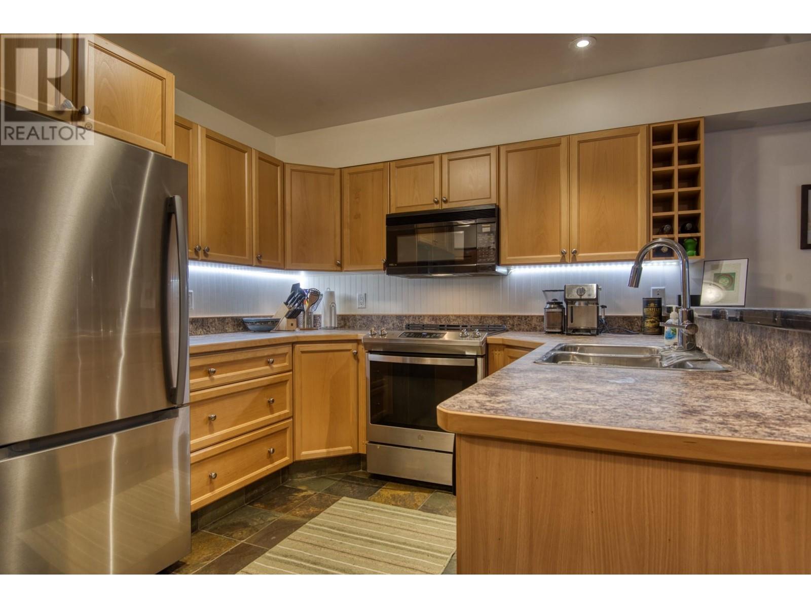 360 Strayhorse Road Unit# 4 Property Photo 7