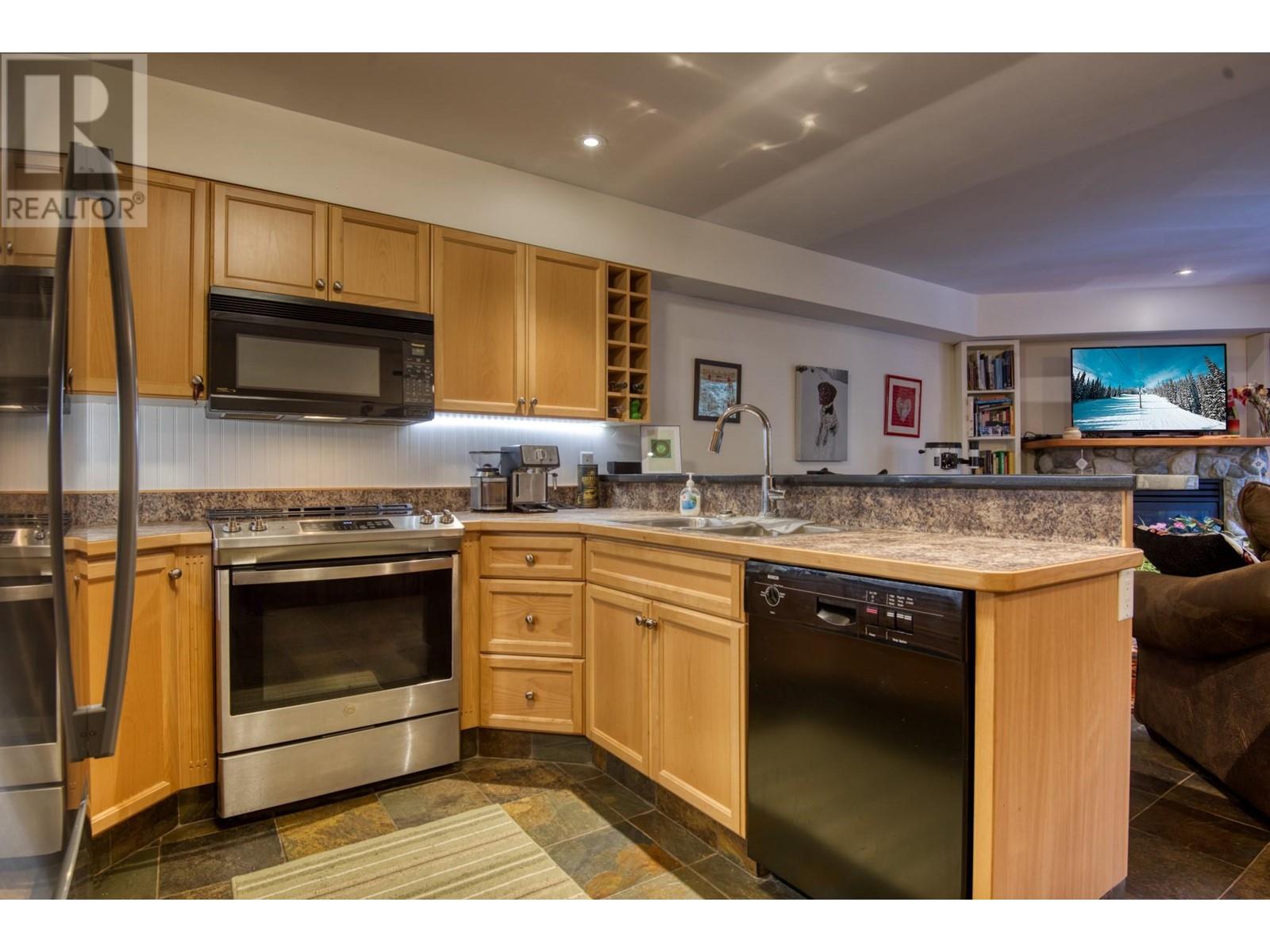 360 Strayhorse Road Unit# 4 Property Photo 11