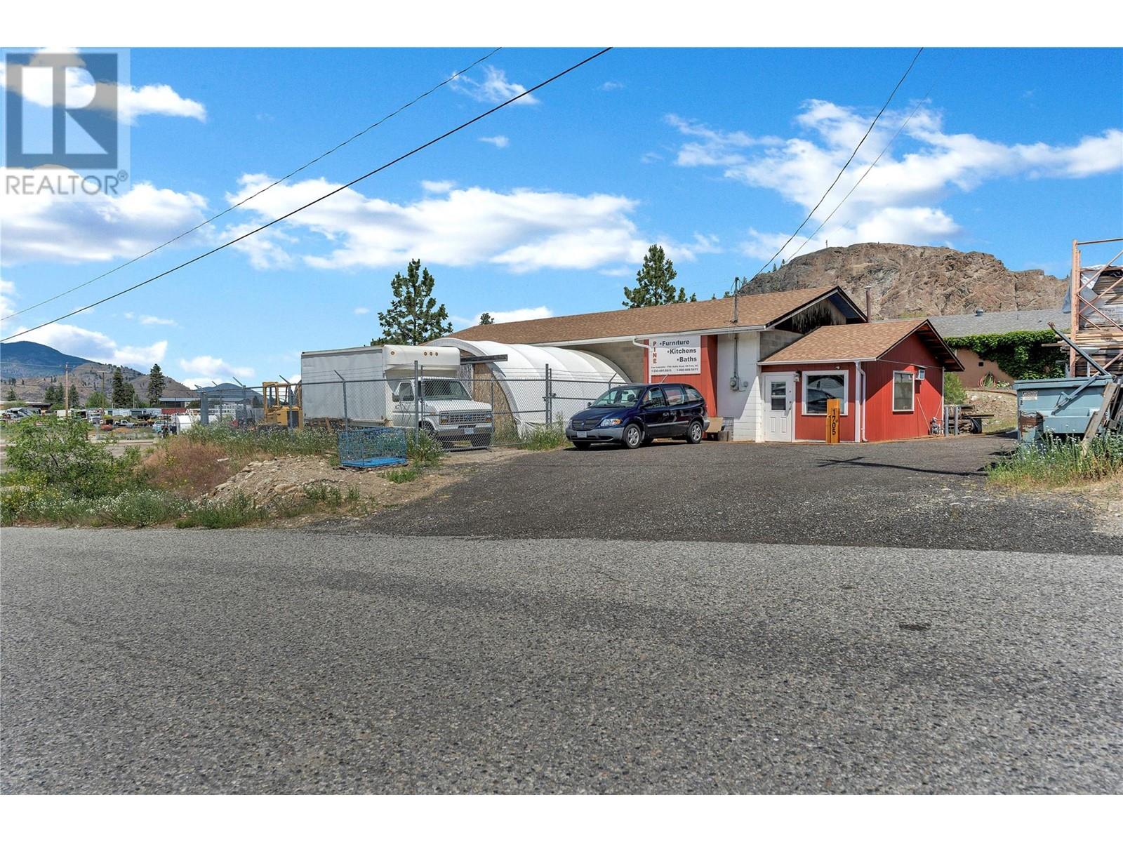 1705 Wallis Road Property Photo 1