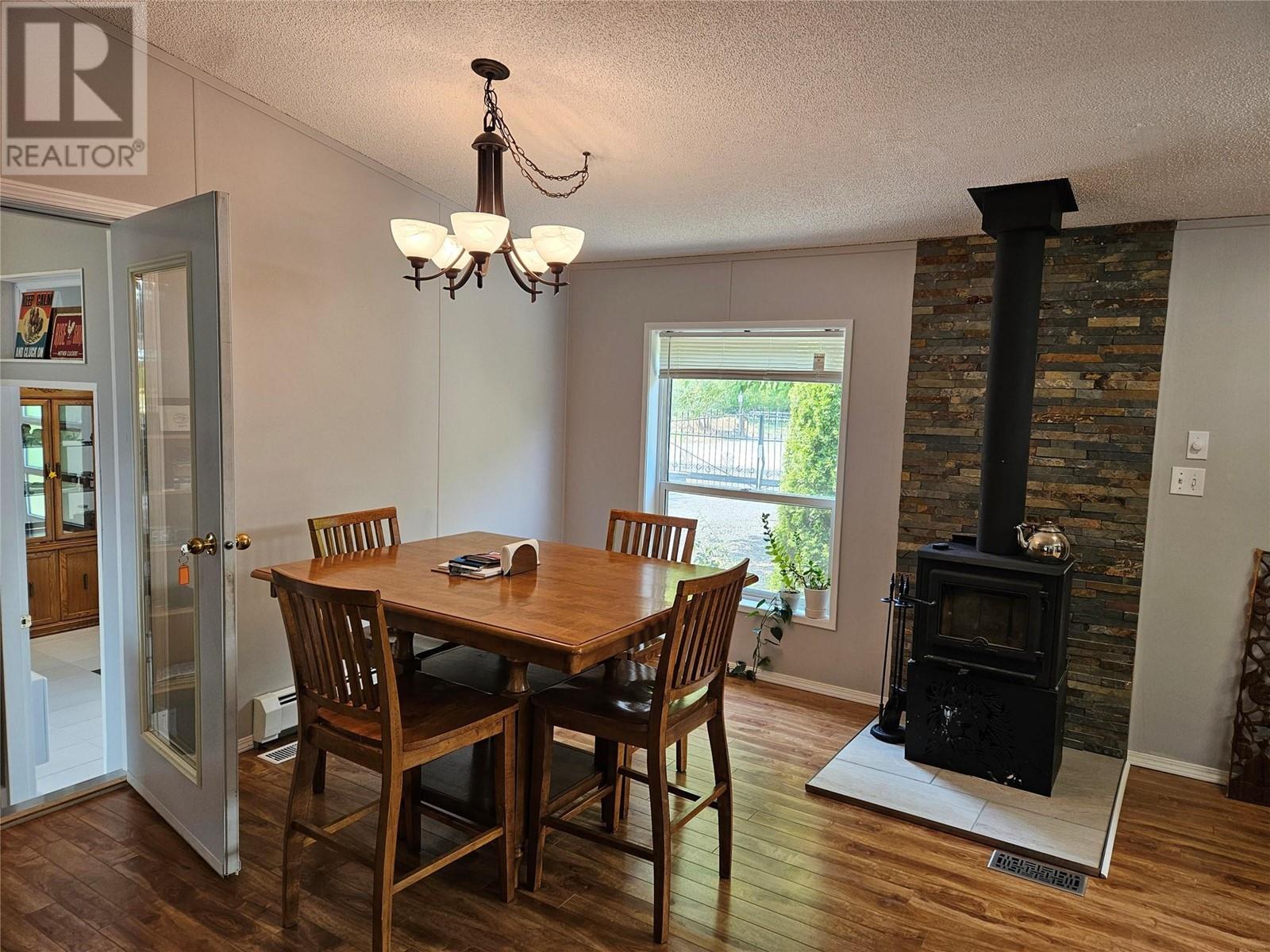 2234 Newton Road Property Photo 5