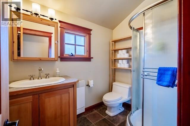 305 Bellevue Street Property Photo 29
