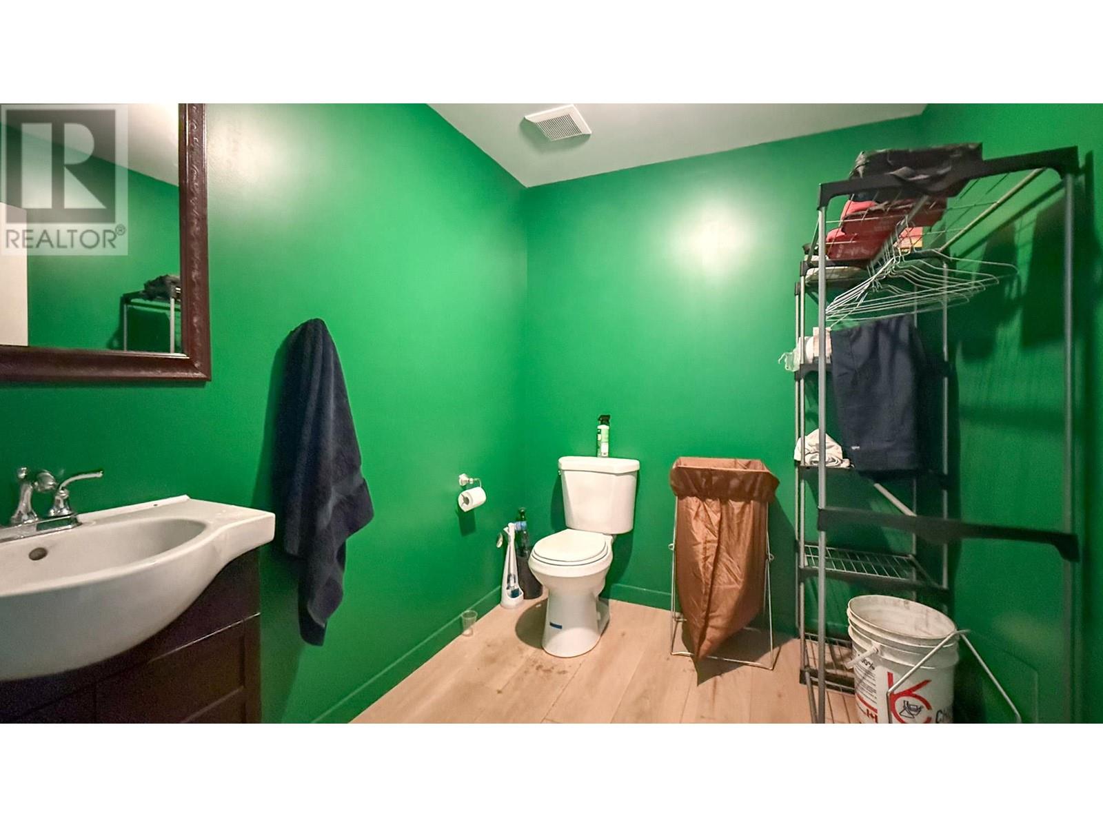 2842 Fenwick Road Property Photo 12