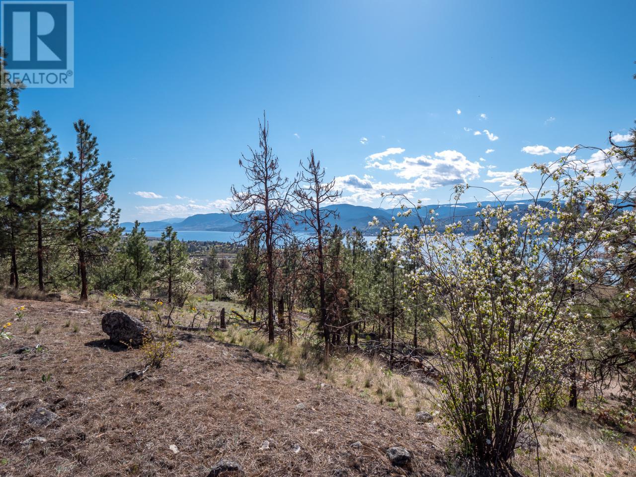 4650 North Naramata Road Unit# 7 Property Photo 3