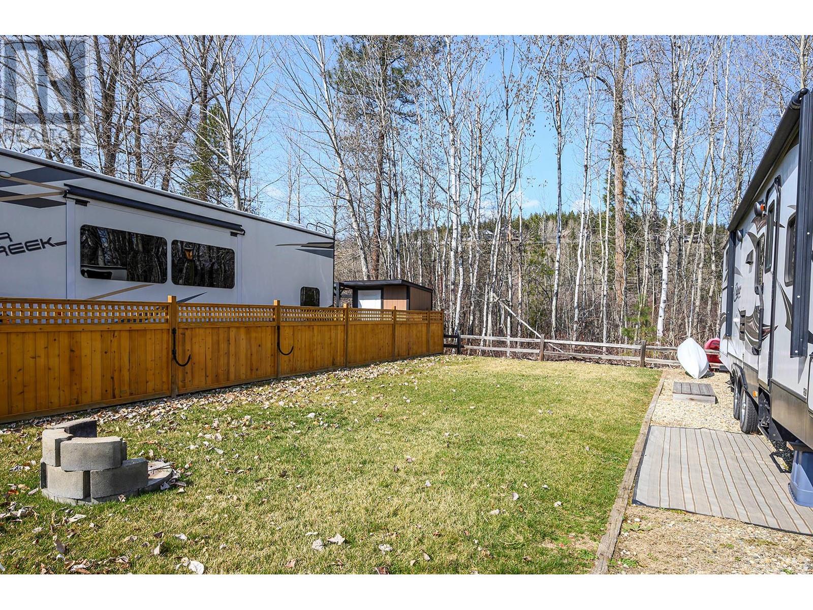 41 Cottonwood Drive N Property Photo 6