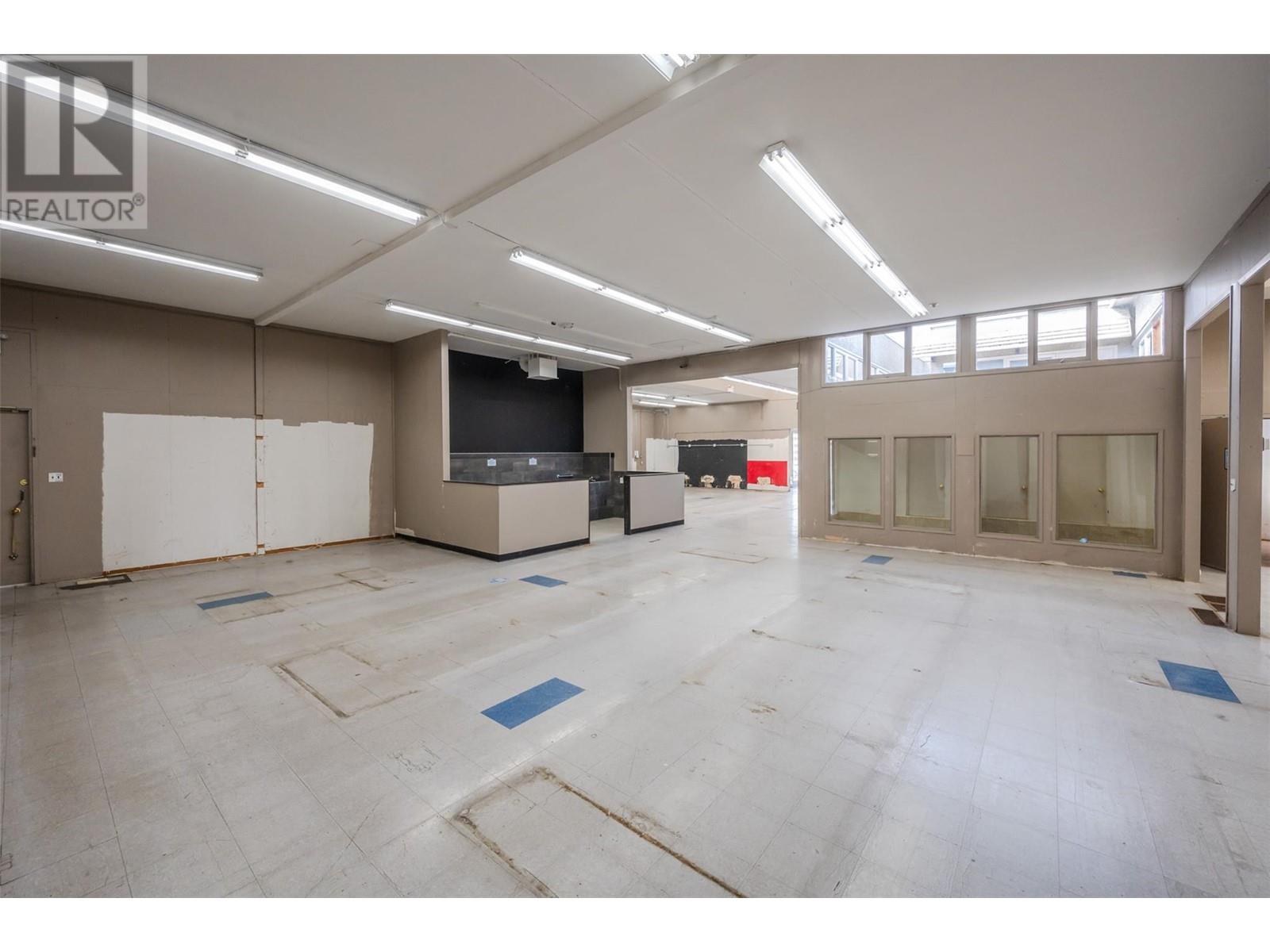 402 Industrial Avenue E Property Photo 13